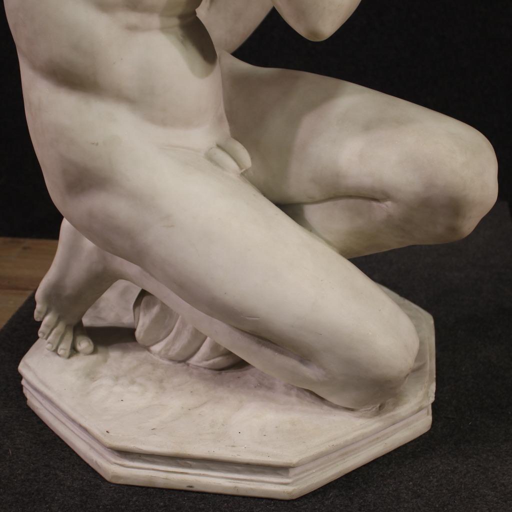19th Century White Marble French Fisherman Sculpture, after Carpeaux in vendita 6