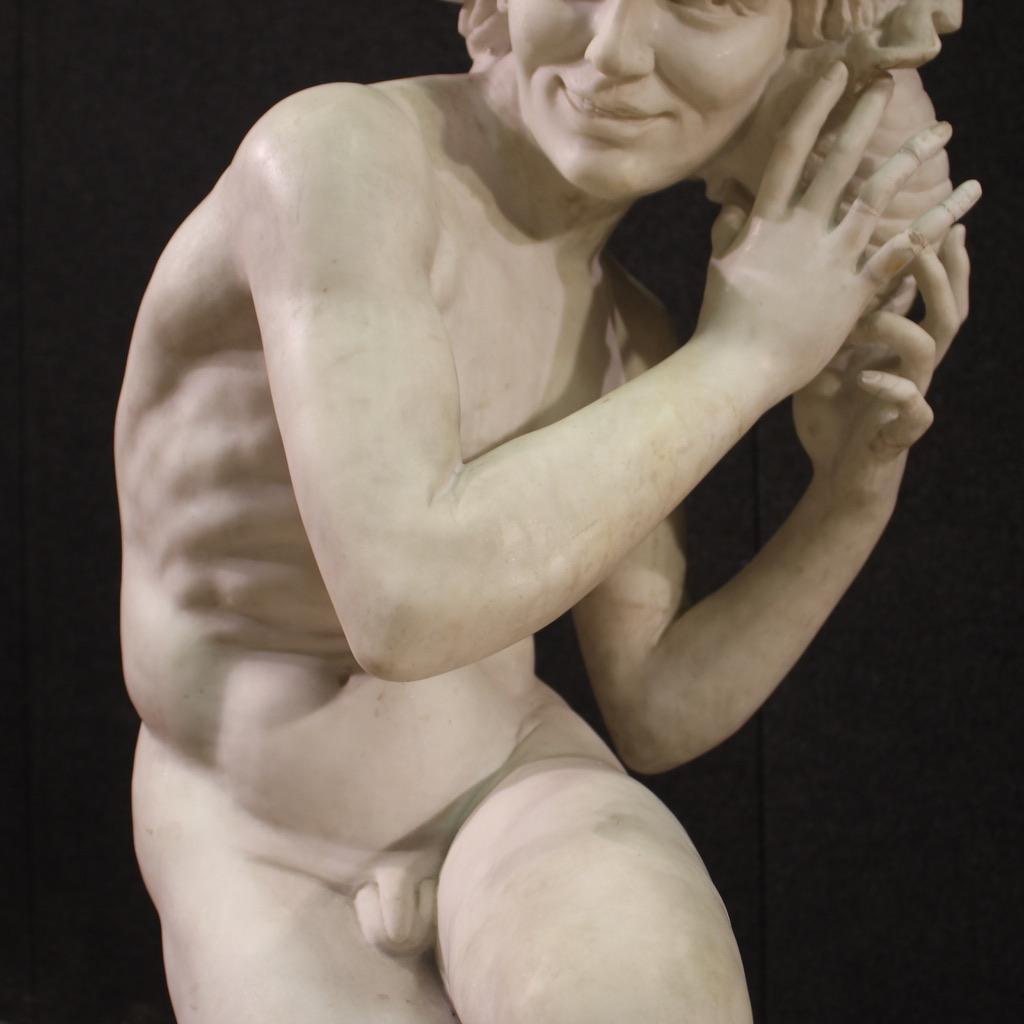 19th Century White Marble French Fisherman Sculpture, after Carpeaux in vendita 4