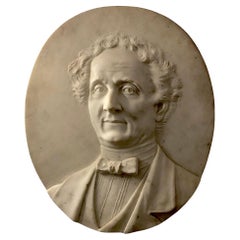 19th Century Oval White Carrara Marble Italian Gentleman Portrait Relief Plaque