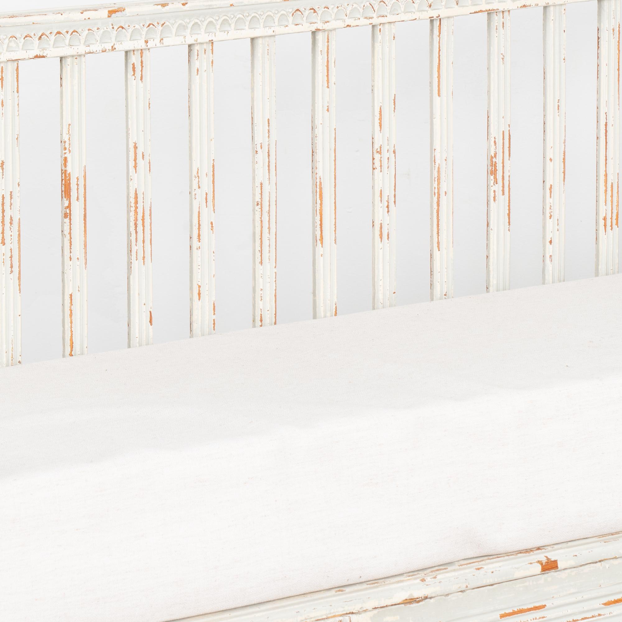 Tissu Banc suédois peint en blanc du 19ème siècle en vente