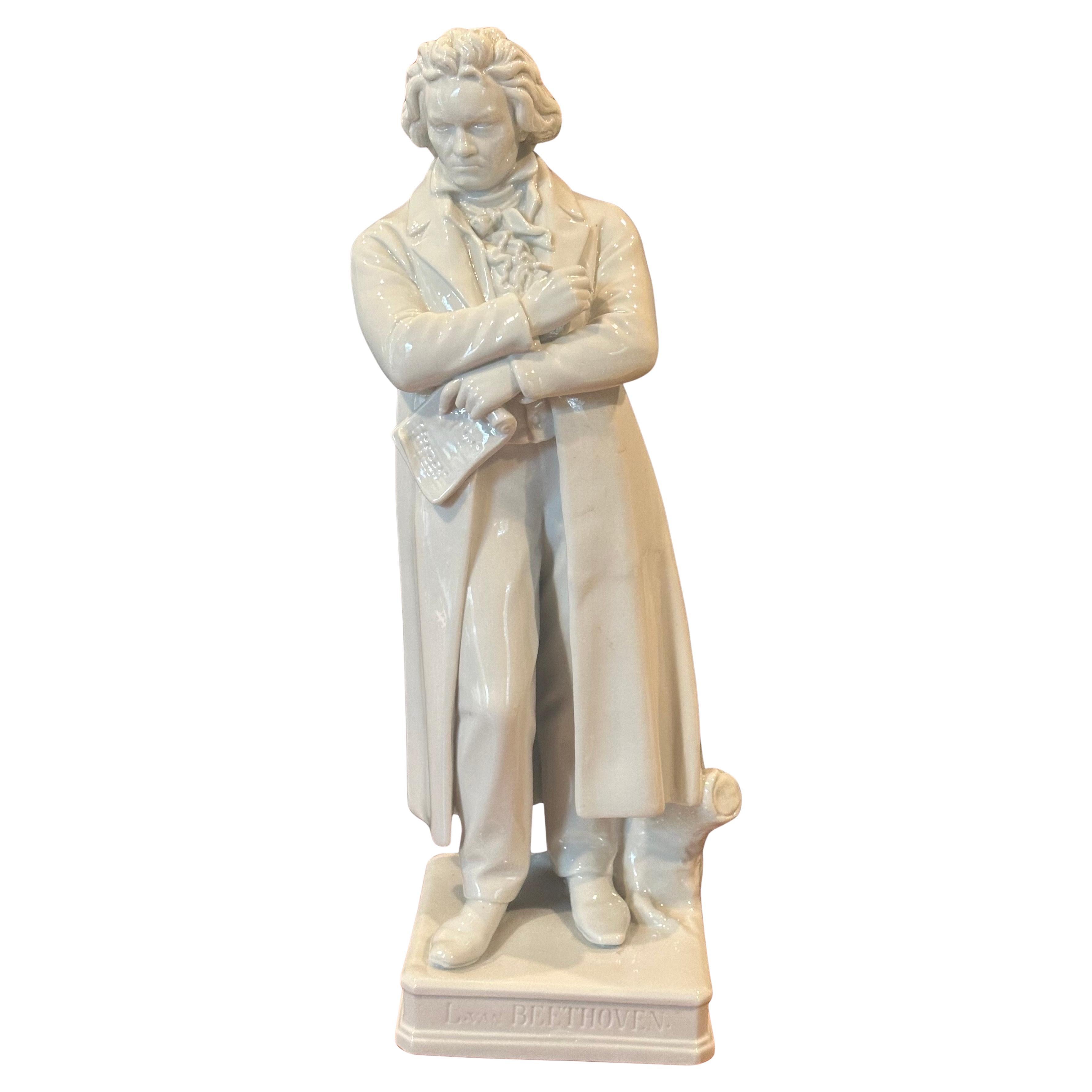 19th Century White Porcelain Statue of Ludwig van Beethoven by Scheibe-Alsbach For Sale