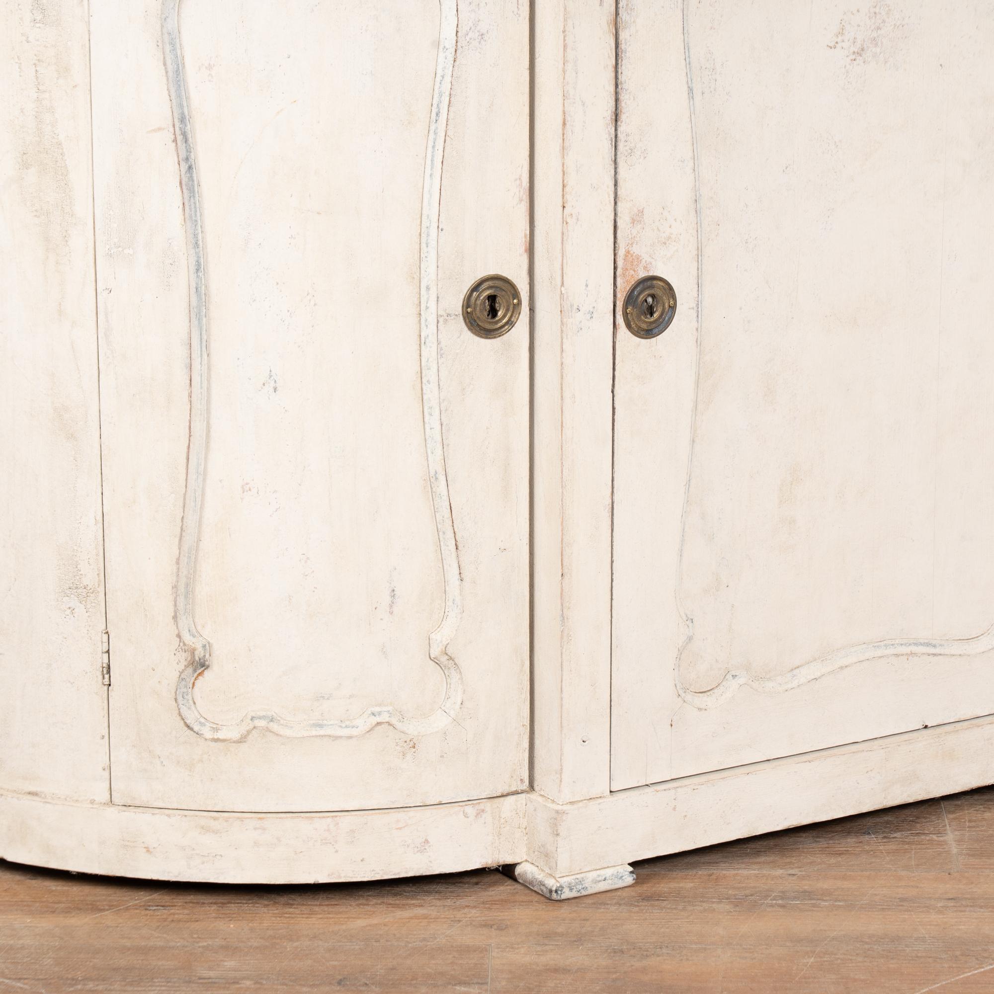 19th Century White Swedish Gustavian Sideboard Buffet For Sale 5