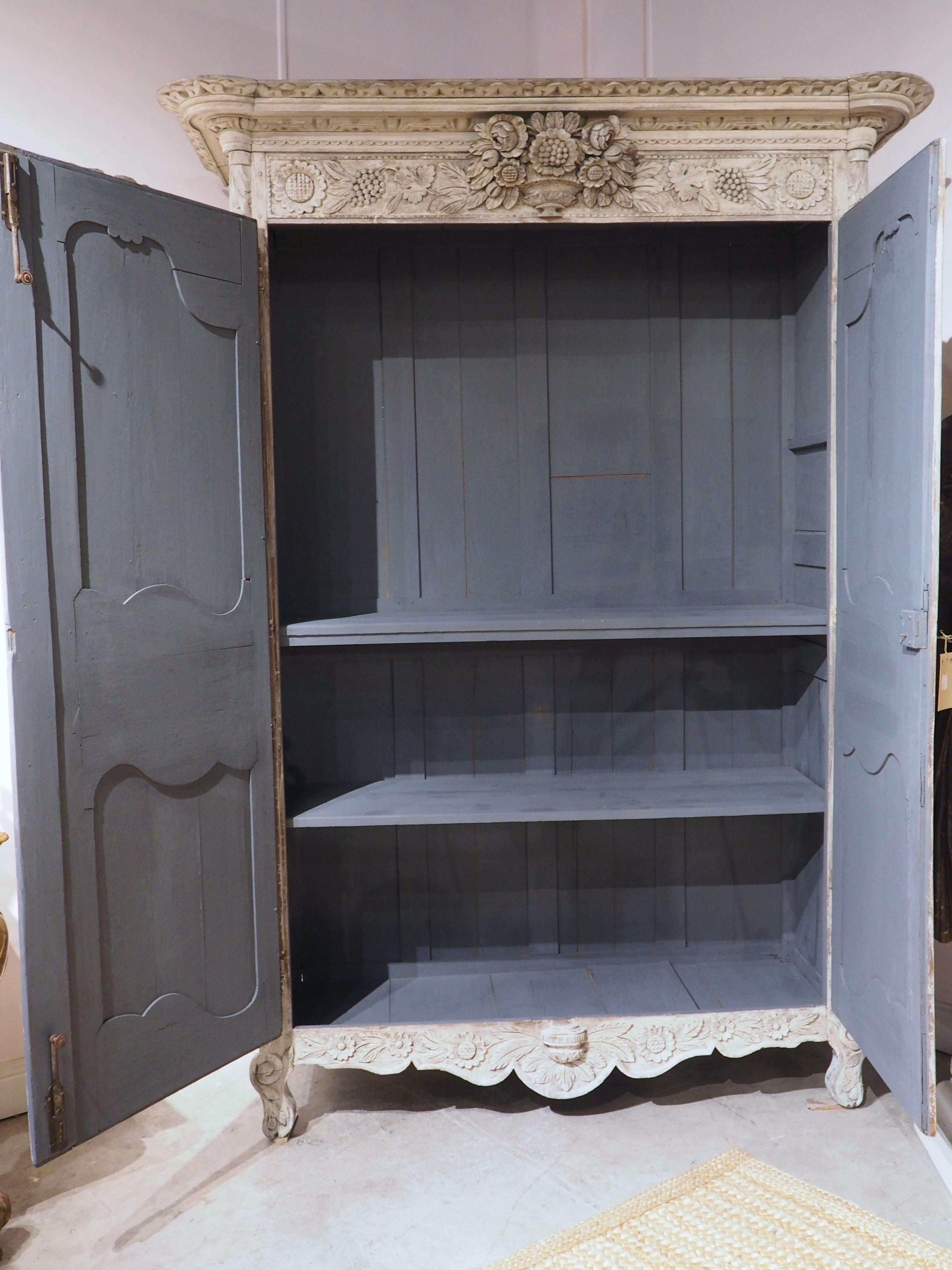 19th Century Whitewashed Oak Armoire from Normandy, France In Good Condition In Dallas, TX