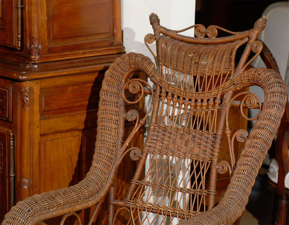 19th Century Wicker Rocking Chair from England In Good Condition In Atlanta, GA