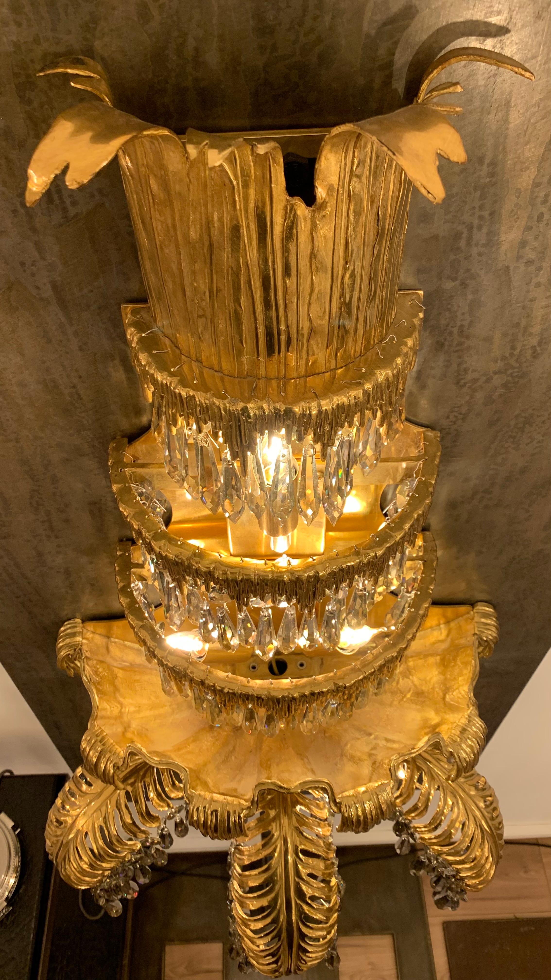 19th Century Wien Wall Lamp with 7 Lights in Antique Bronze and Crystal For Sale 4