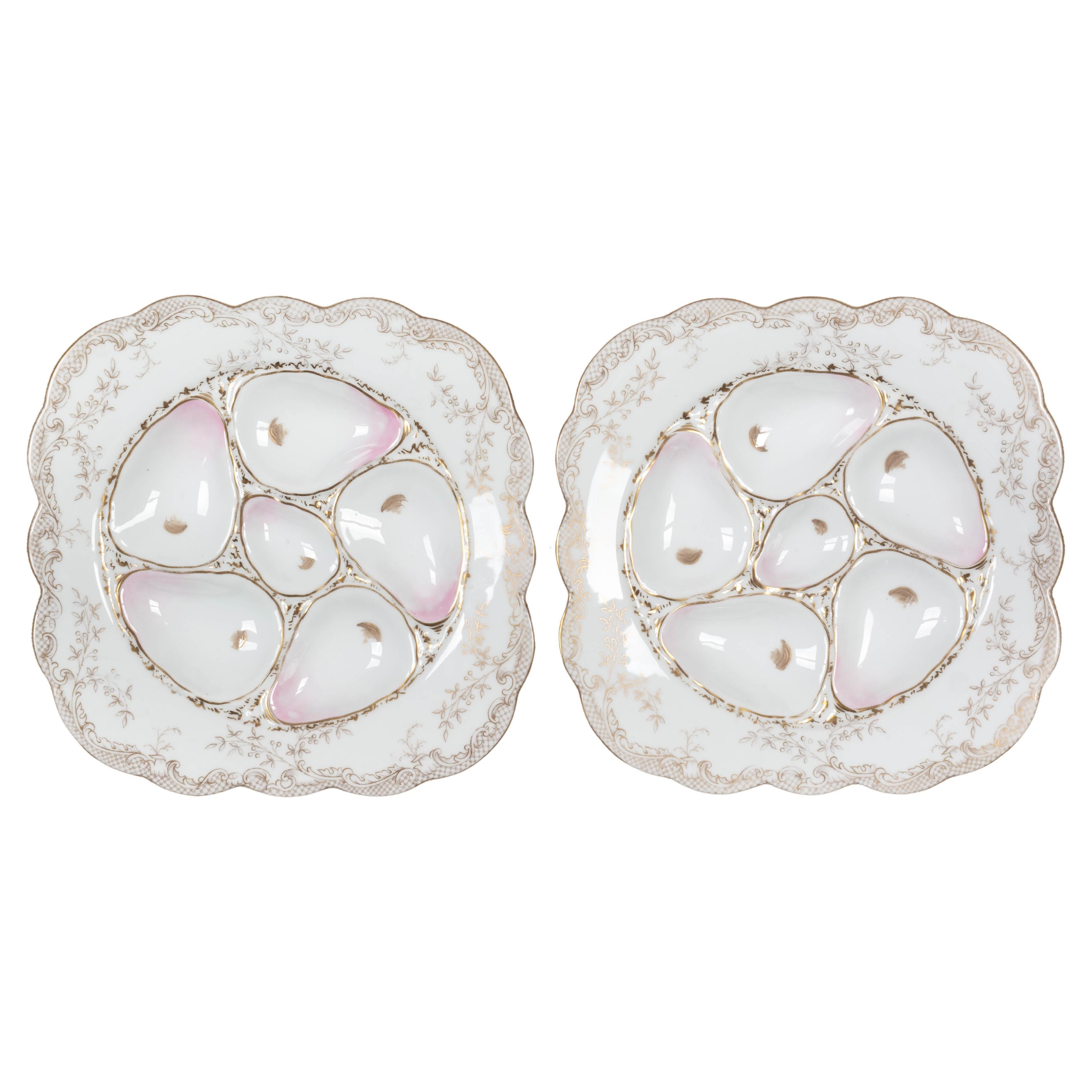 Pareja de Platos de Ostra de Porcelana Wilhelm & Graef del Siglo XIX en venta
