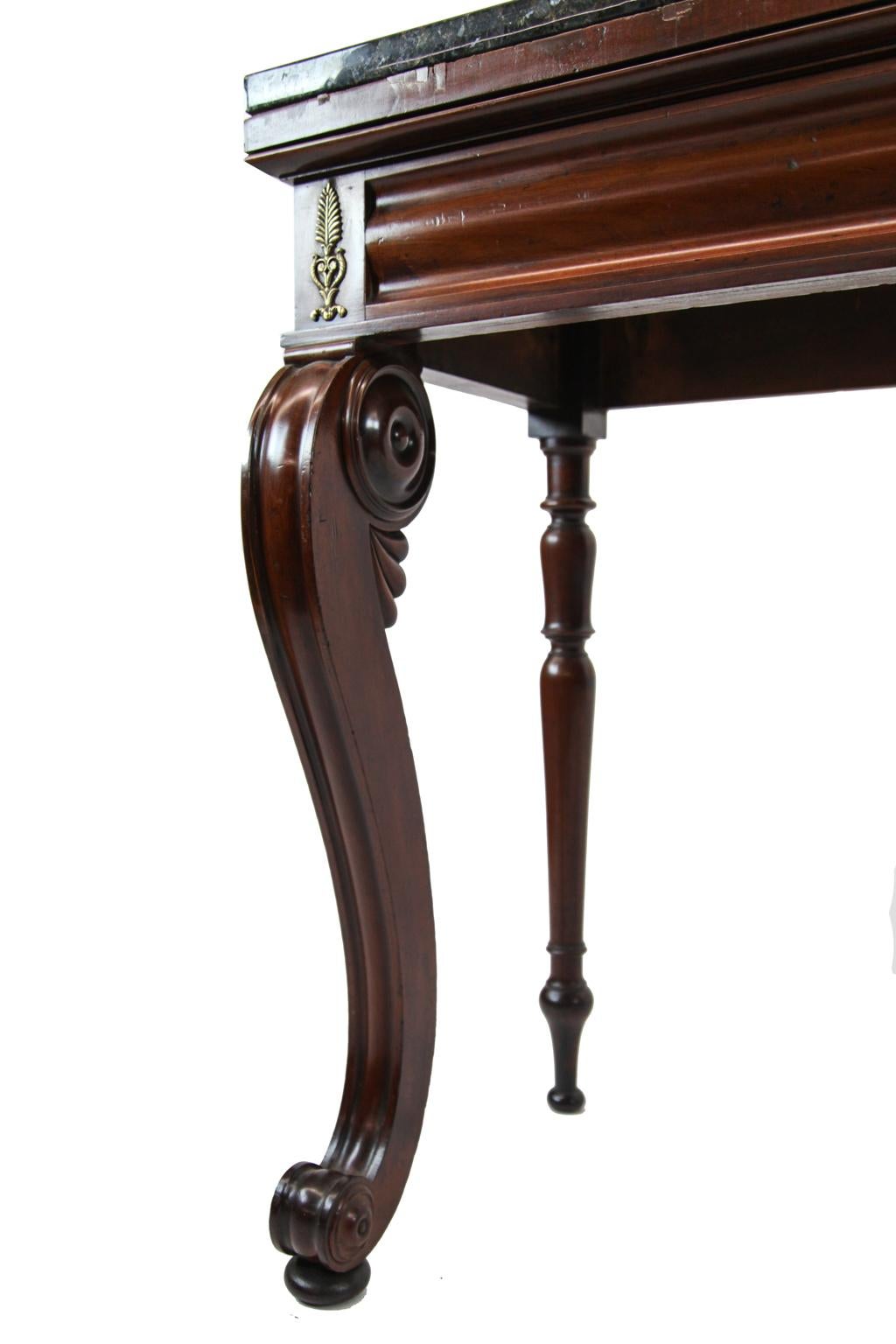 Milieu du XIXe siècle table console William du XIXe siècle en vente