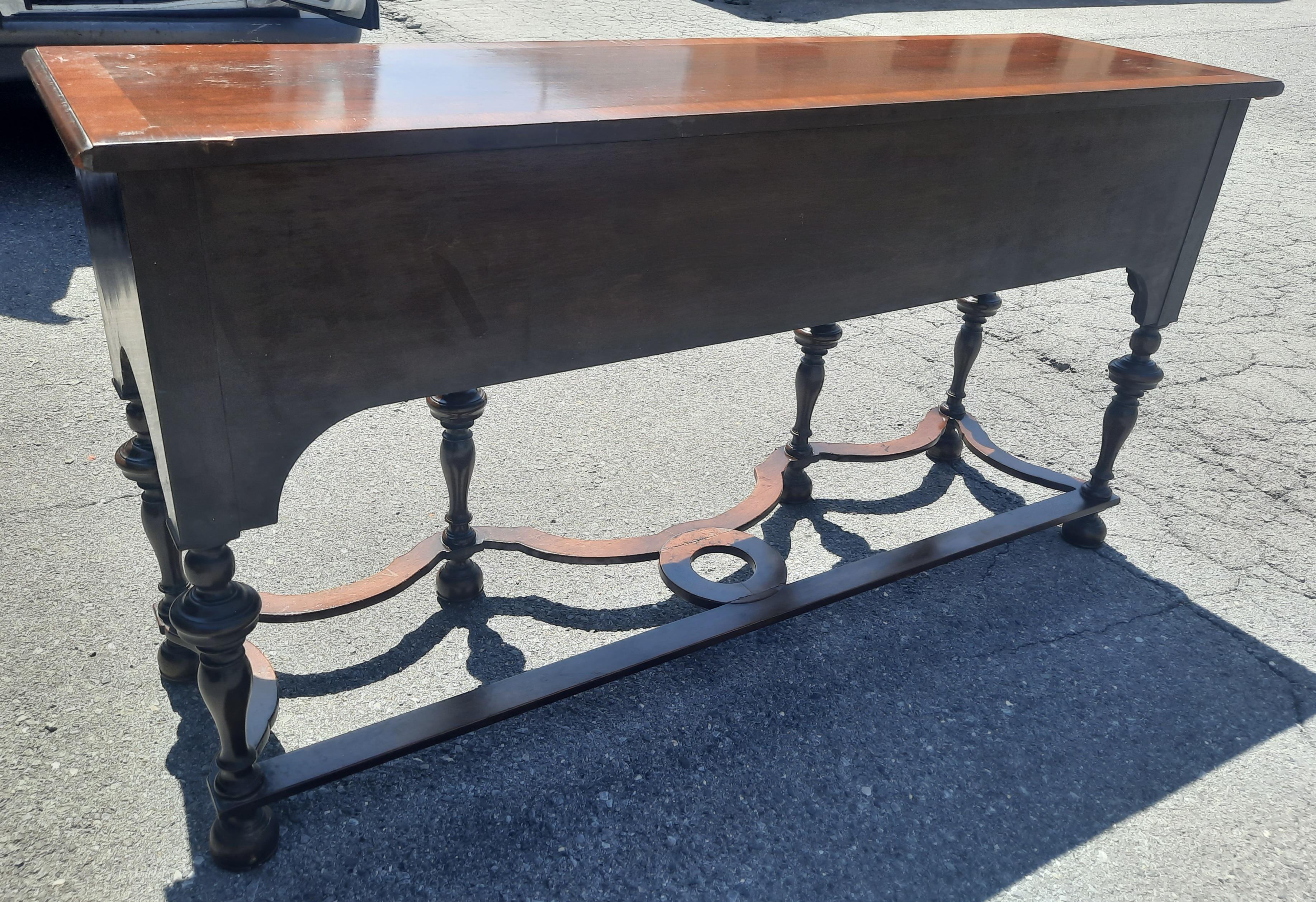 19th Century William and Mary Burl Walnut Banded Sideboard Credenza Buffet 8