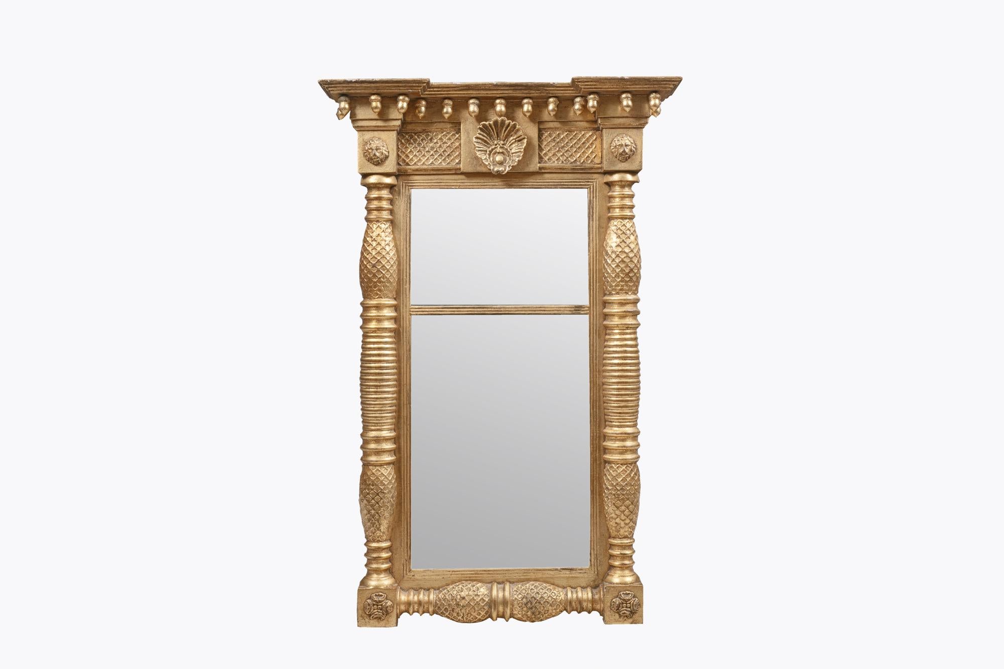 Anglais Miroir d'appoint en bois doré du XIXe siècle de William IV en vente