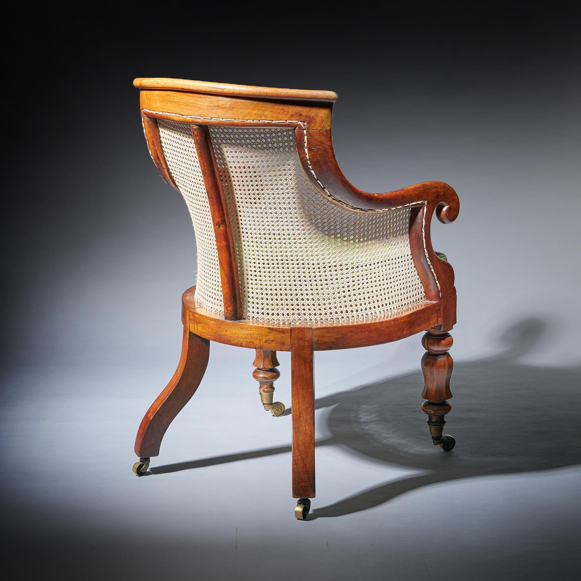 English 19th Century William IV Mahogany Bergère Armchair with Leather Cushion For Sale