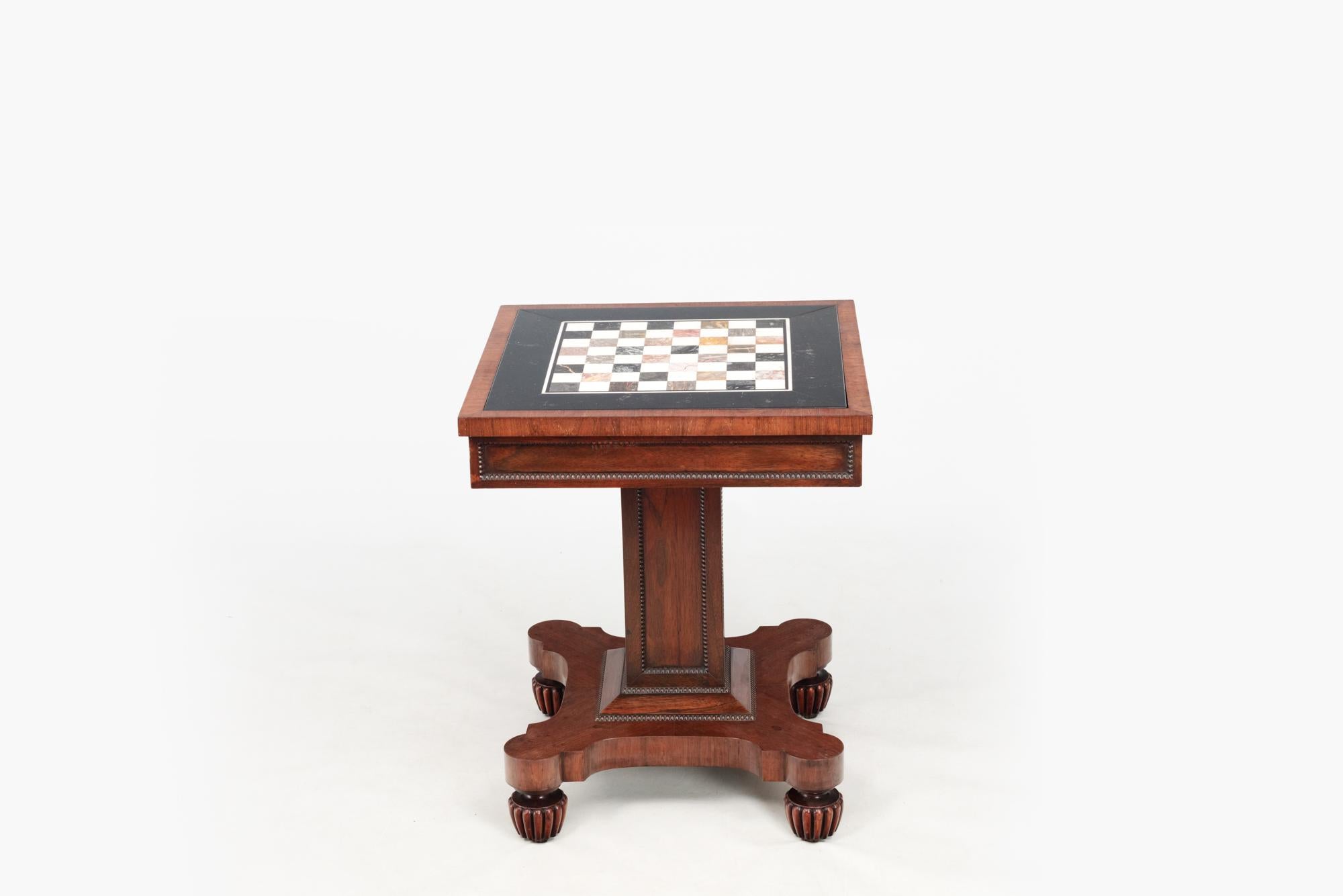 19th Century William IV Mahogany Chess Table With Speciman Marble Top In Excellent Condition For Sale In Dublin 8, IE