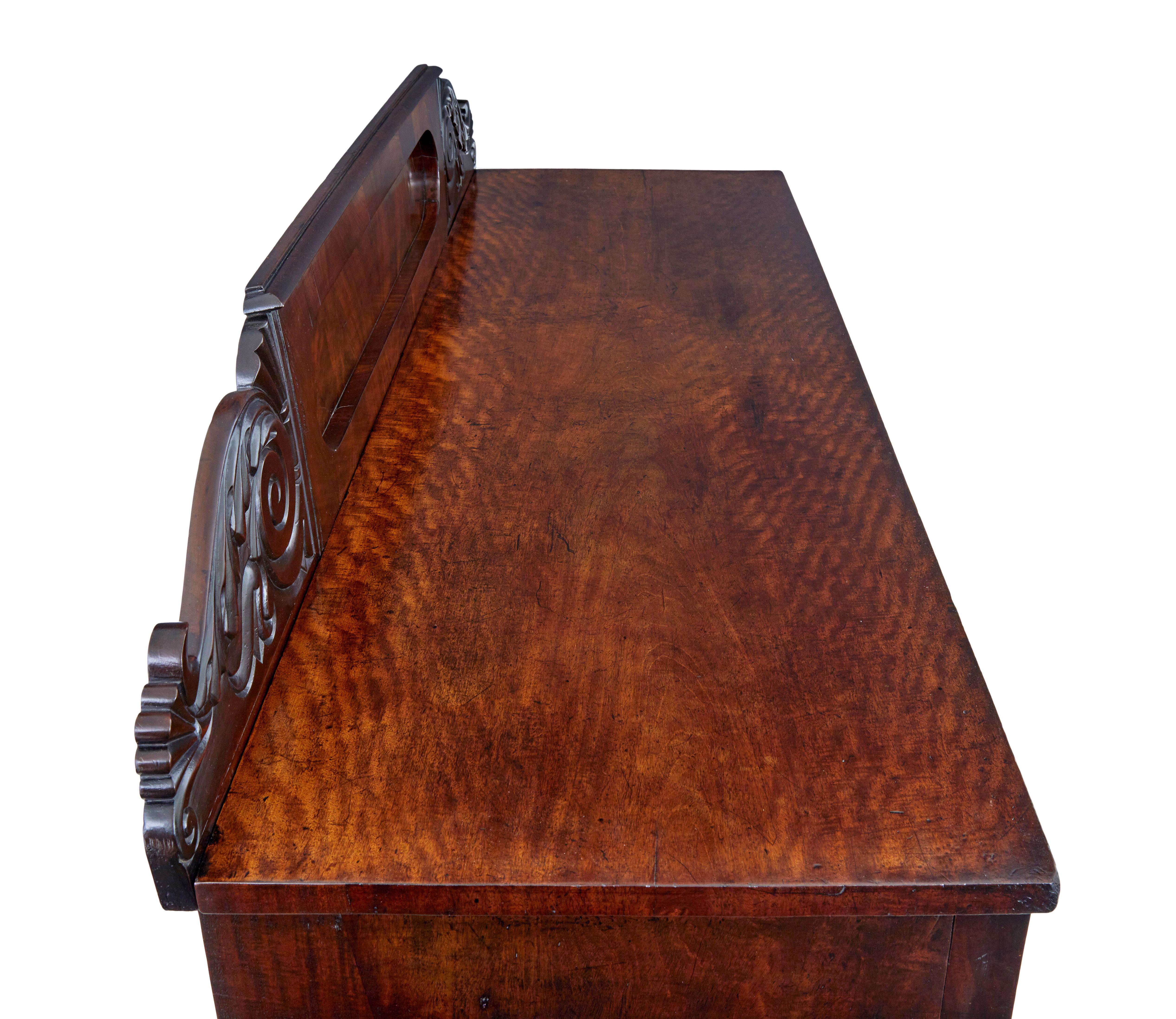 Credenza con piedistallo in mogano William IV del XIX secolo In condizioni buone in vendita a Debenham, Suffolk