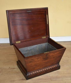 19th Century William IV Mahogany Wine Cooler