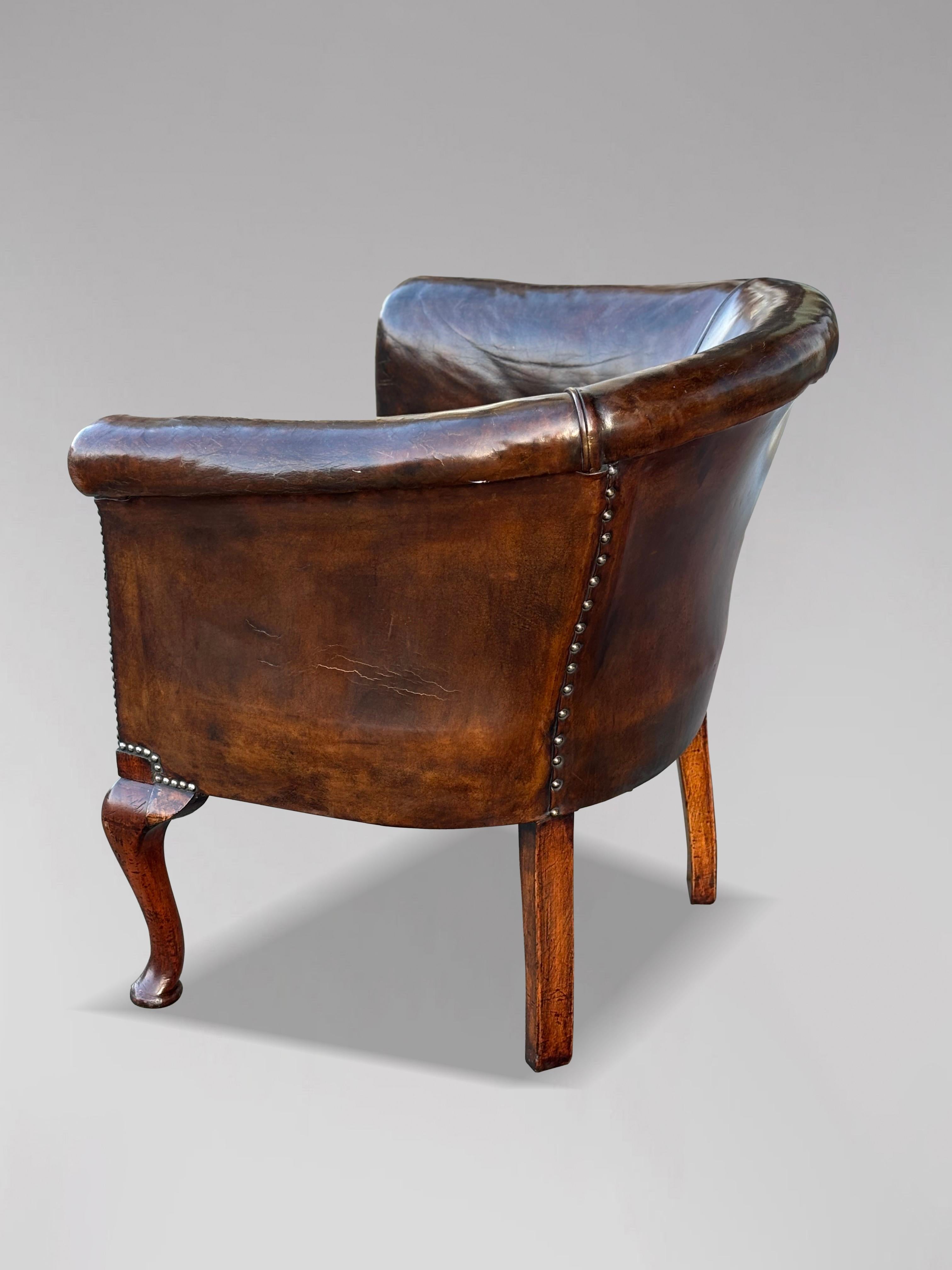 19th Century William IV Period Brown Leather Tub Desk Armchair In Good Condition In Petworth,West Sussex, GB