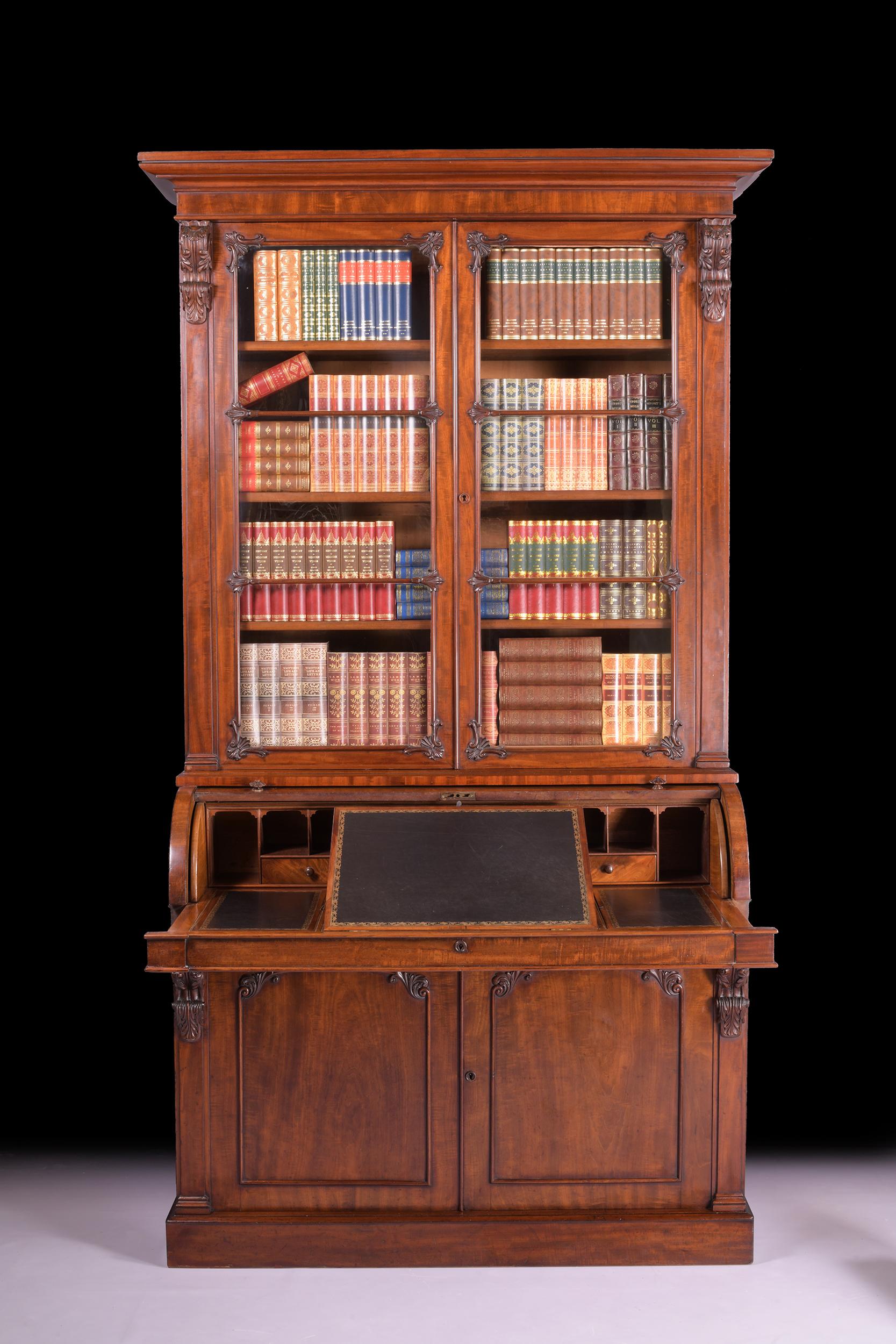 Irischer Zylinder Sekretär Bücherregal aus der William-IV-Periode des 19. Jahrhunderts (Englisch) im Angebot