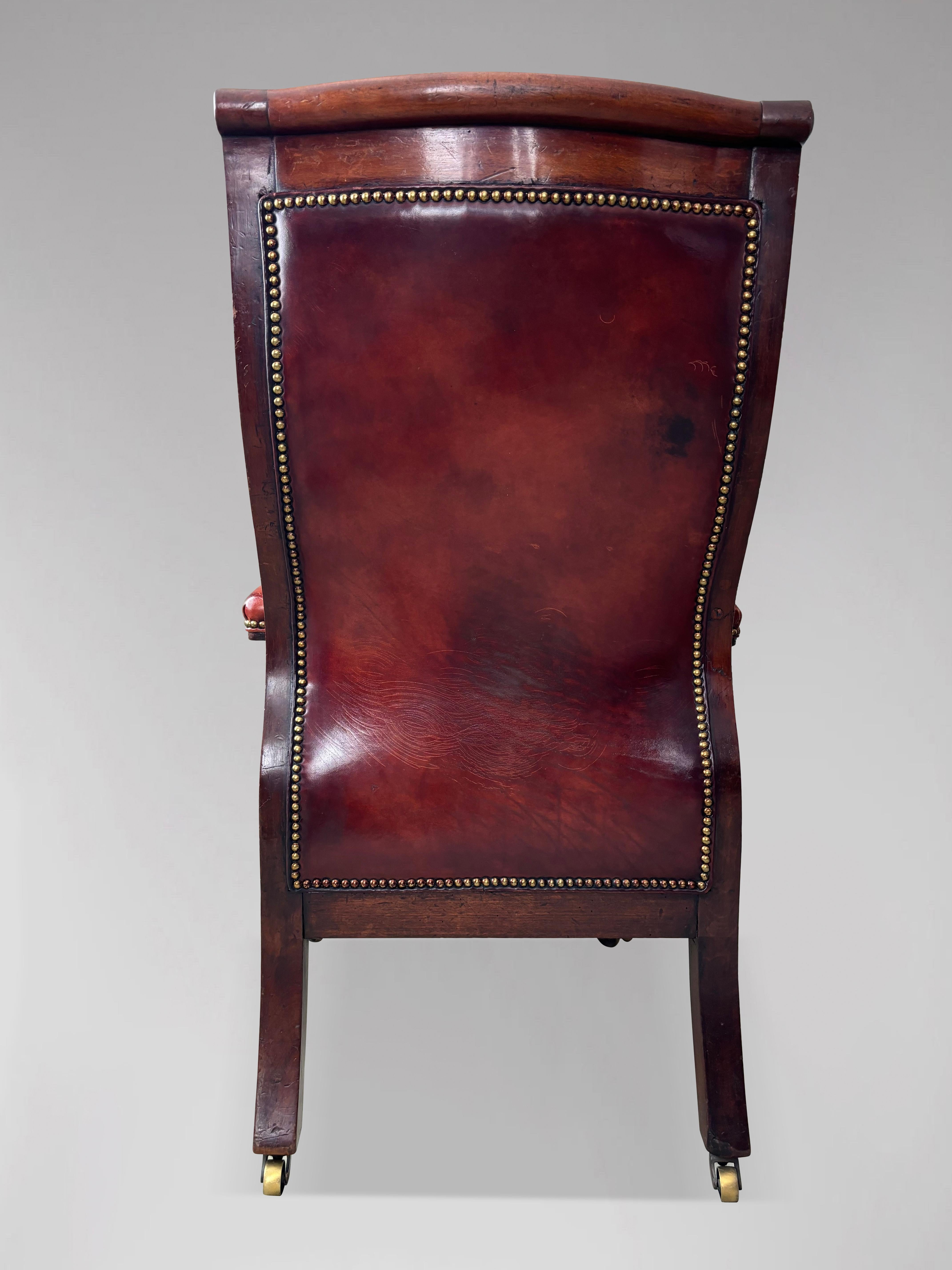 Fauteuil de bibliothèque en acajou et cuir de la période William IV du 19e siècle, vers 1835 en vente 4