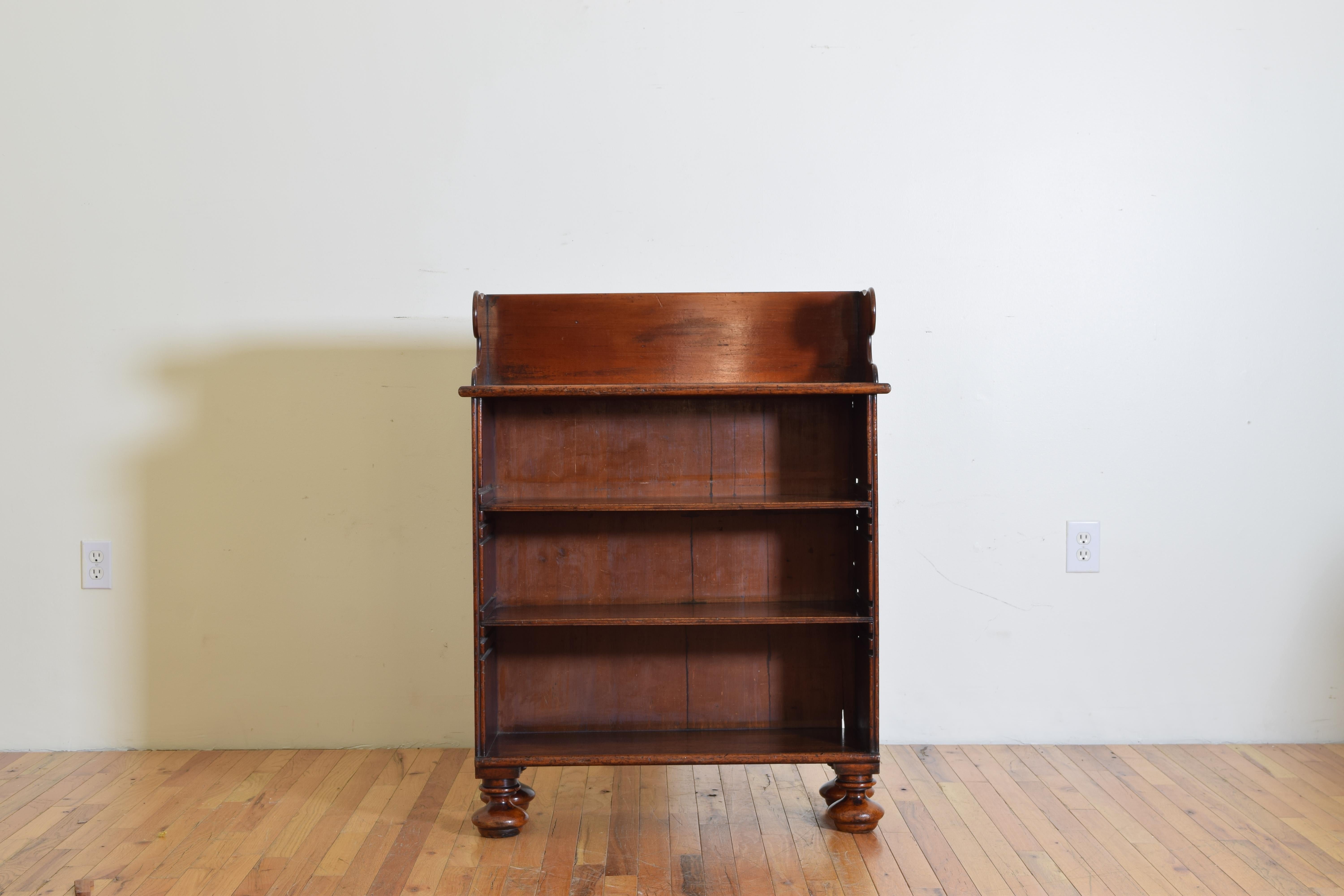 Carved 19th century William IV Rosewood 4 shelf Bookcase