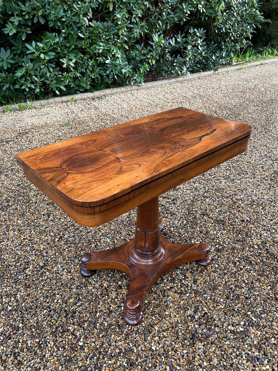 English 19th Century William IV Rosewood Card Table For Sale