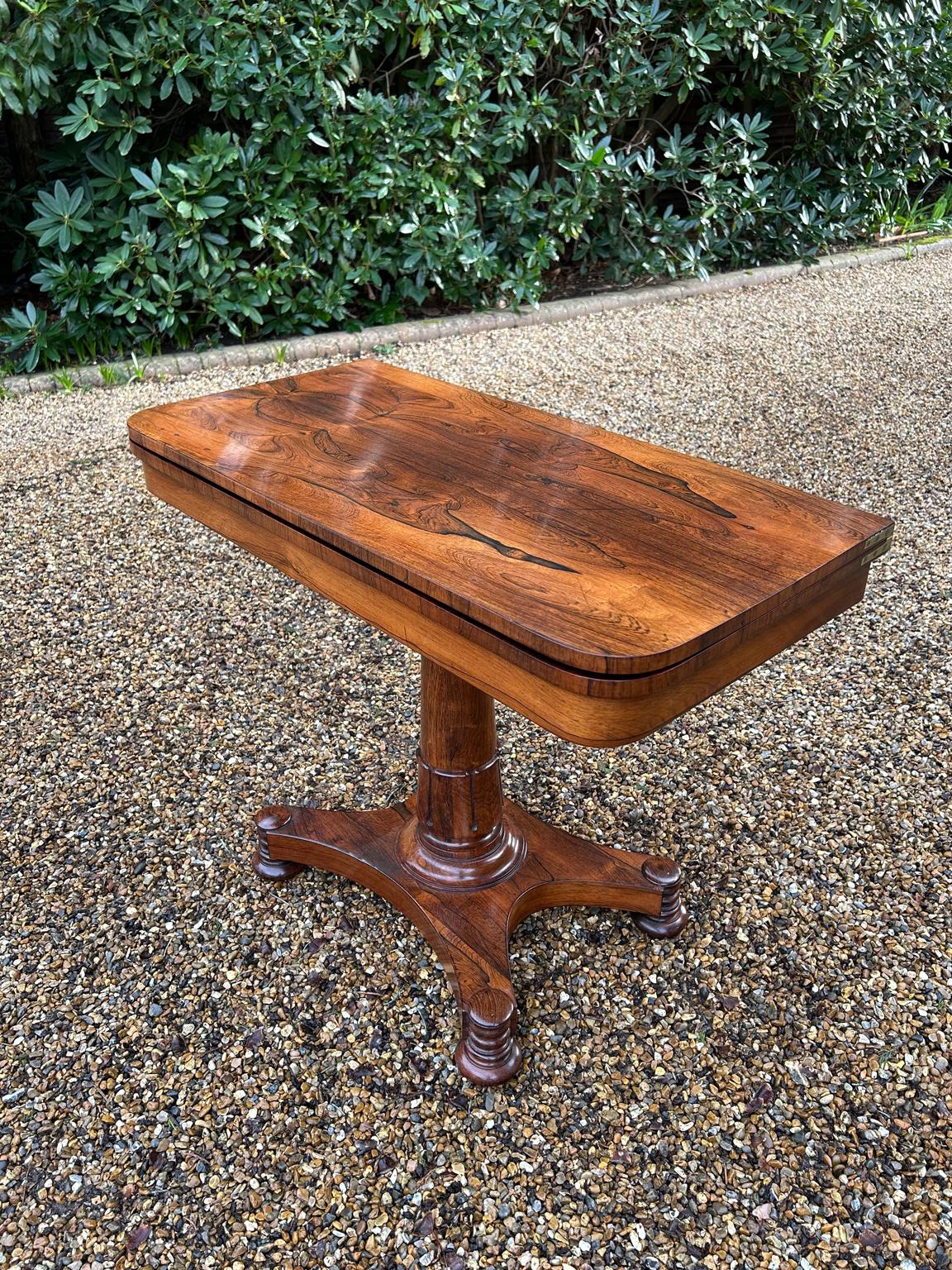 Hand-Crafted 19th Century William IV Rosewood Card Table For Sale
