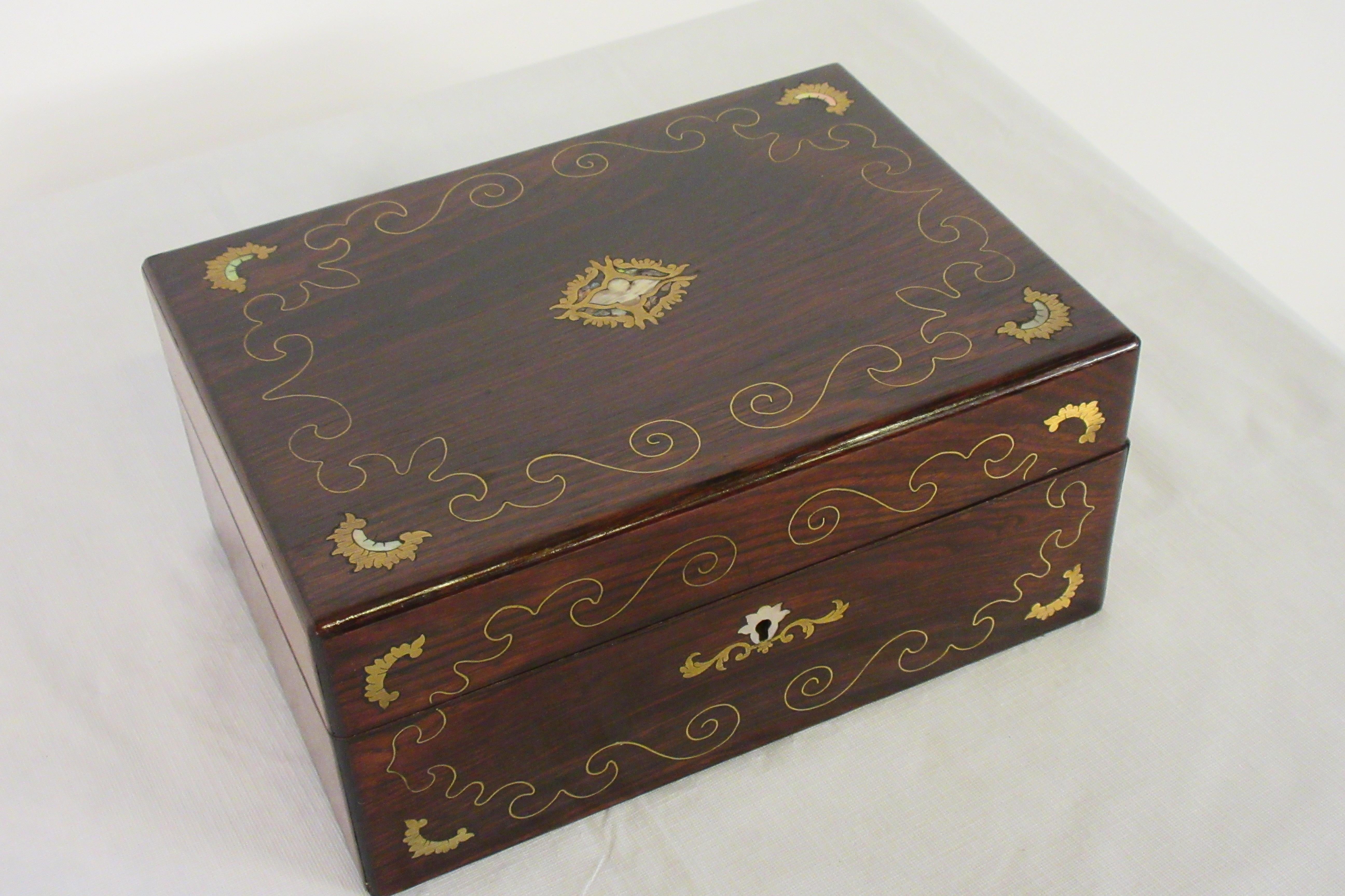 19th Century Wood and Brass Inlaid Mother of Pearl Box In Good Condition In Tarrytown, NY