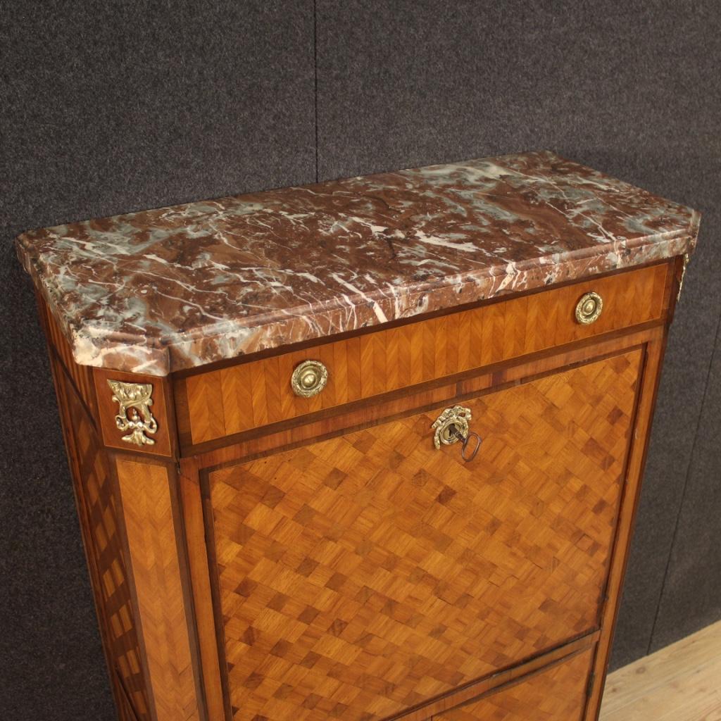 Bureau secrétaire français ancien en bois du 19e siècle, 1820 État moyen à Vicoforte, Piedmont