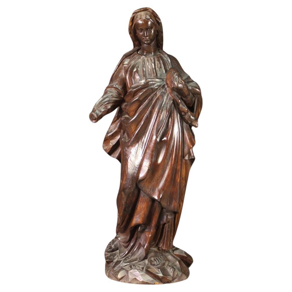 sculpture ancienne en bois du 19ème siècle, Madone religieuse, 1850