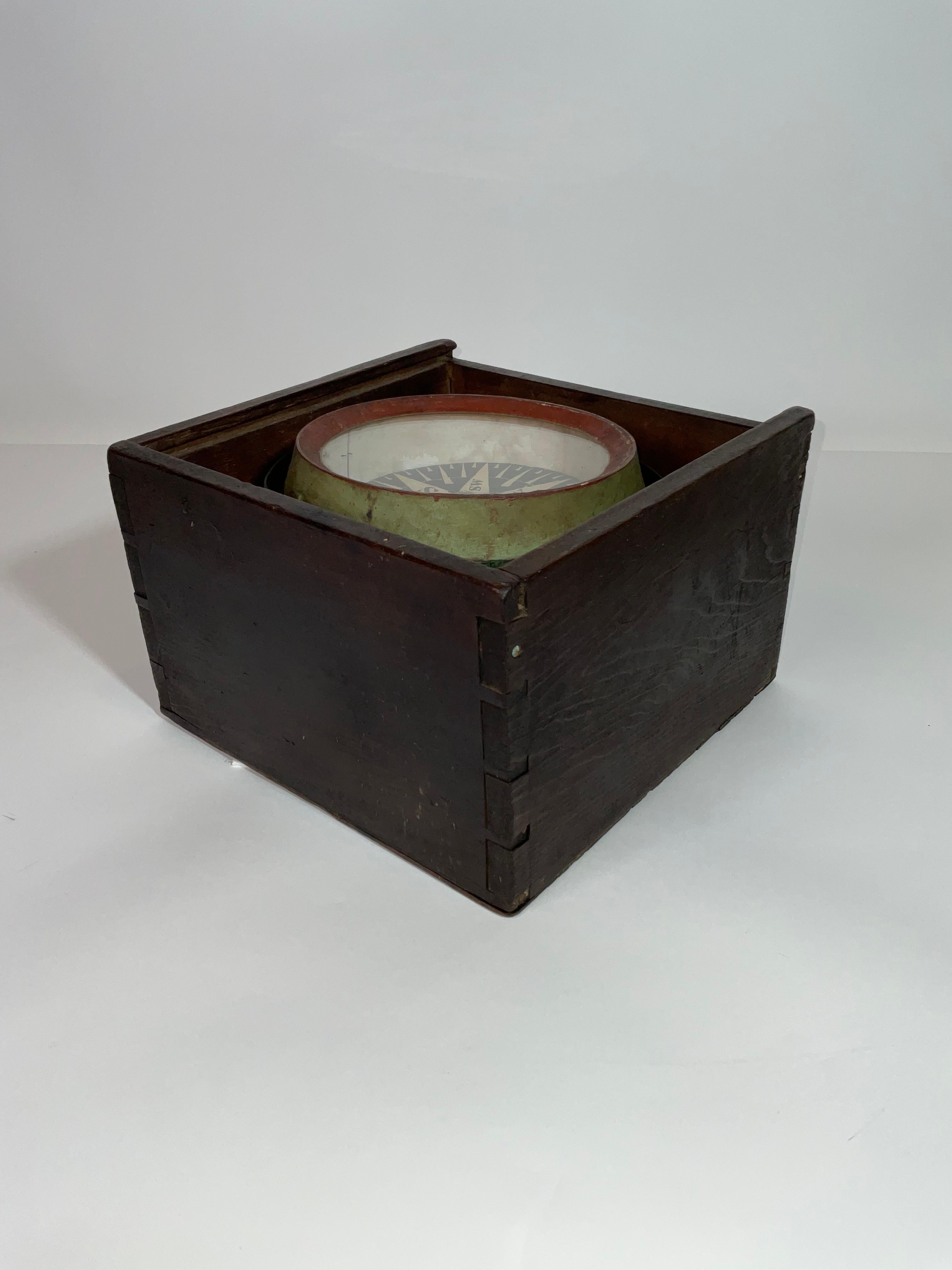 Compas de bateau à bol en Wood du 19e siècle par Samuel Thaxter de Boston en vente 3