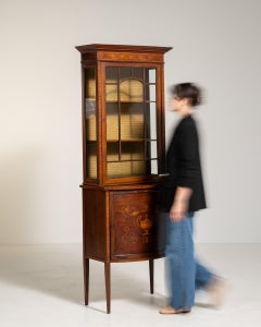 19th Century Wood Edwardian Inlaid Mahogany Vitrine