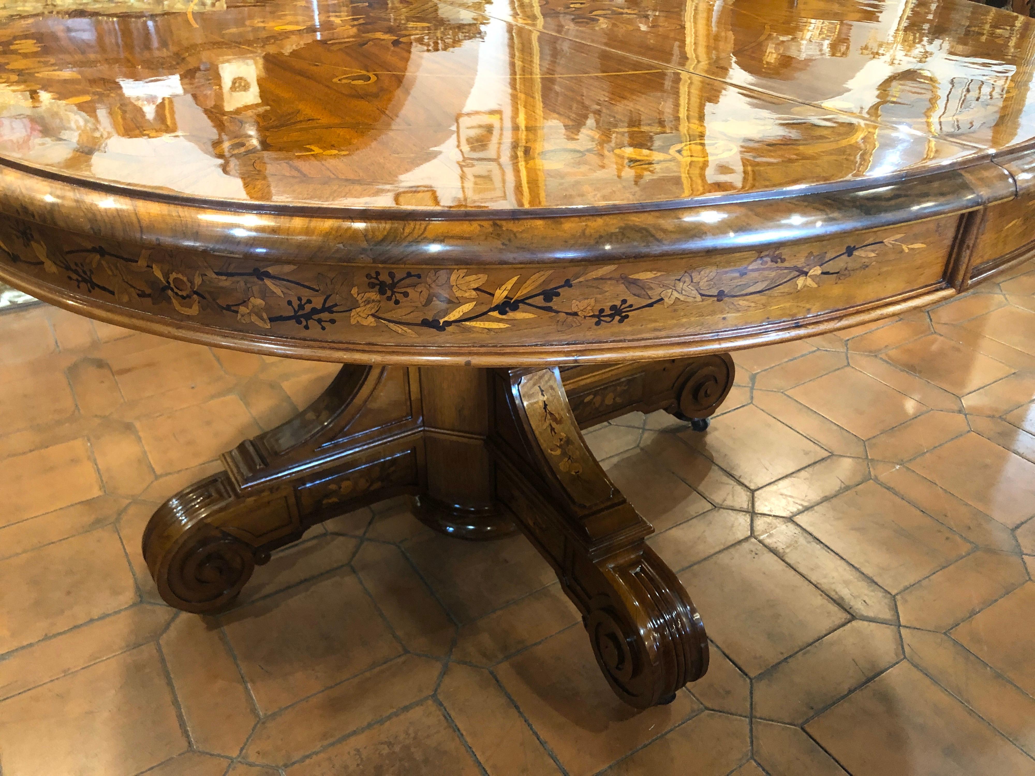 Metà XIX secolo Tavolo intarsiato in legno di Wood Louis Philippe del XIX secolo, 1840
