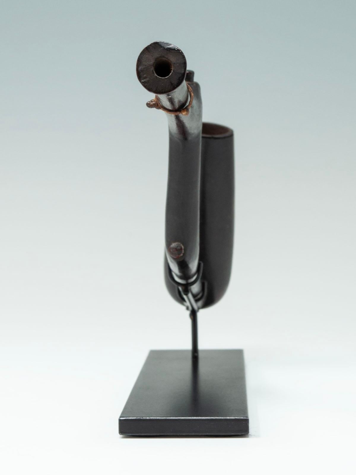 Tribal Pipe en Wood du 19e siècle, peuple Zulu, Afrique du Sud en vente