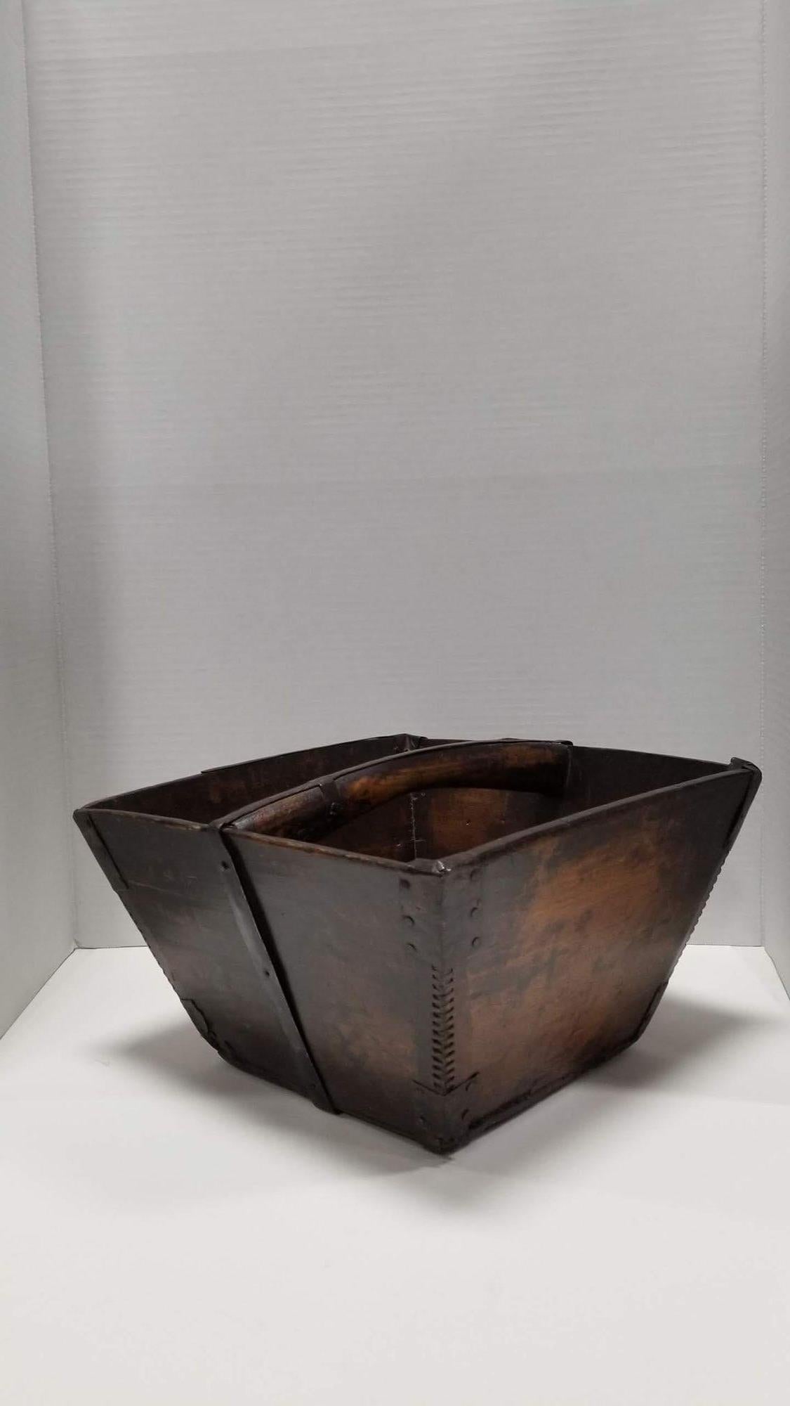 19th Century Wood Rice Container For Sale 1