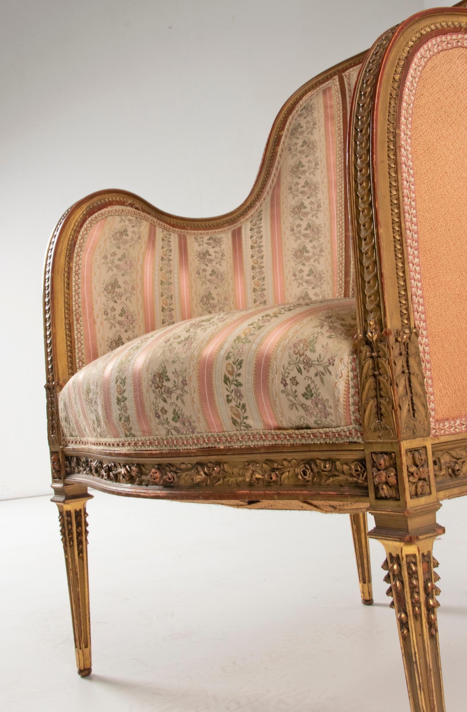 19th Century Wooden and Gilded Salon Suite Louis XVI-Style 7