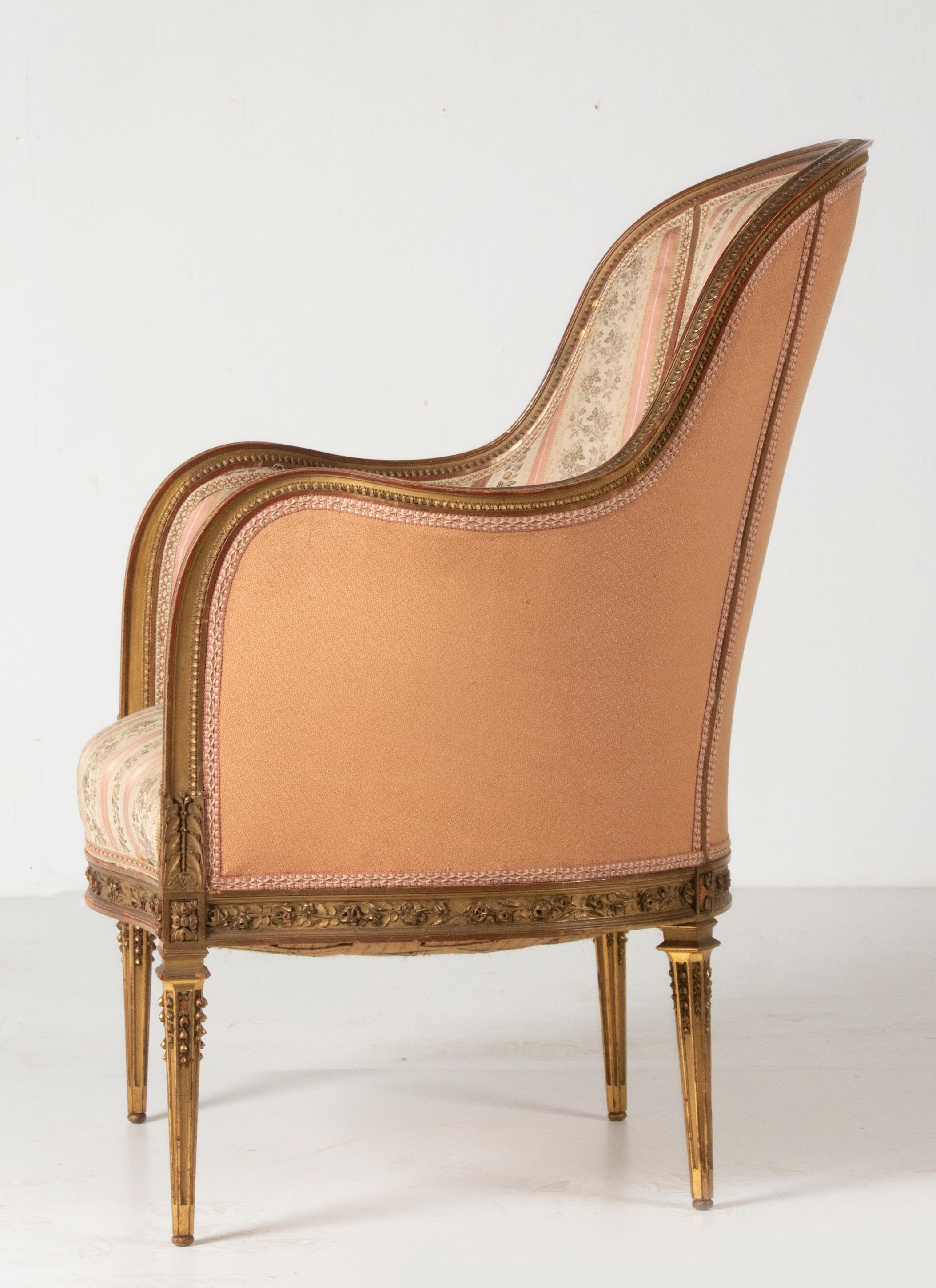 19th Century Wooden and Gilded Salon Suite Louis XVI-Style 11