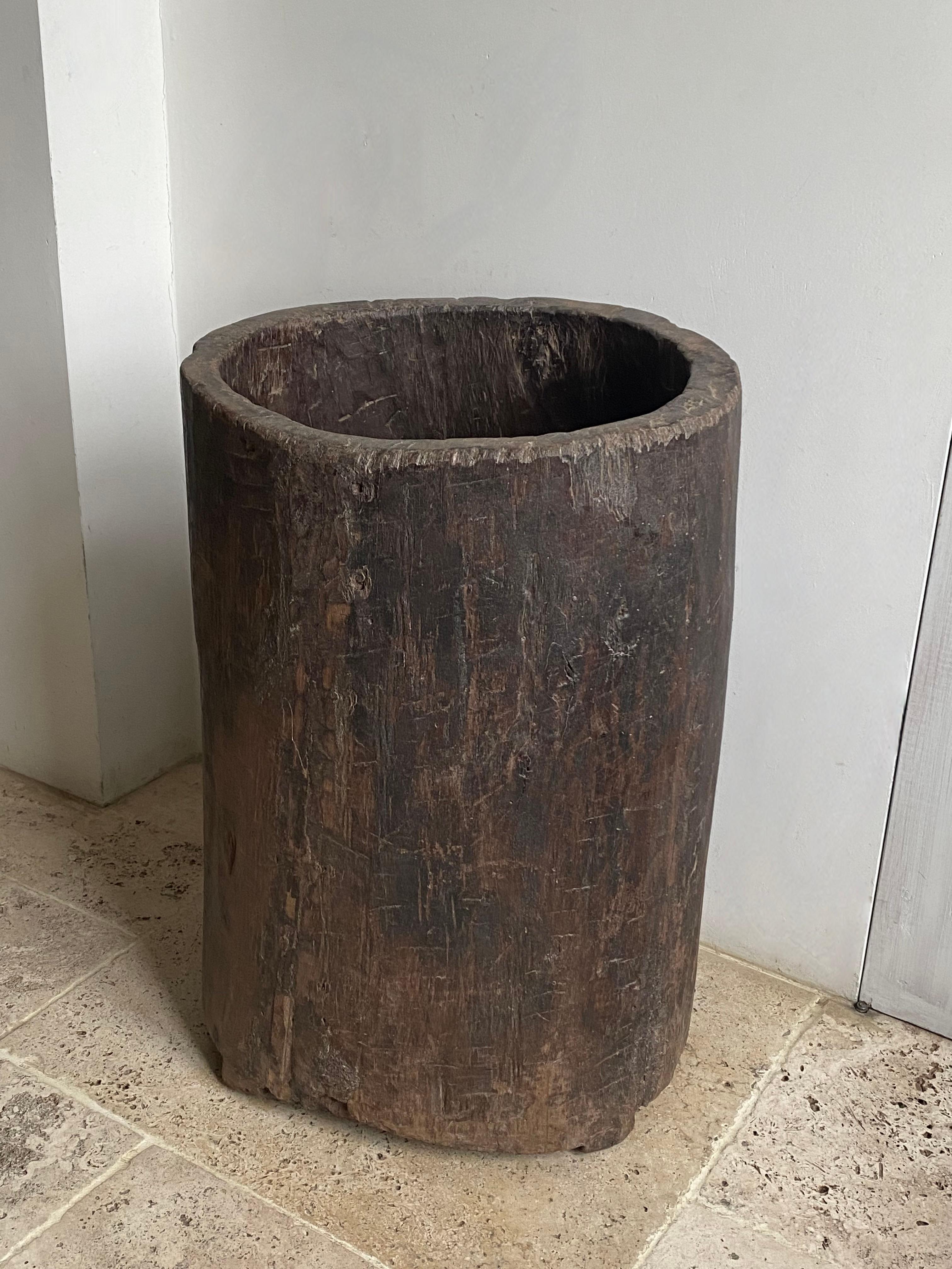 This hollowed-out tree trunk was once a storage vessel for raw materials.
Due to the constant treatment, the barrel is in beautiful condition and shows a lot of character through years of intensive use.


We ship worldwide with insurance, please ask