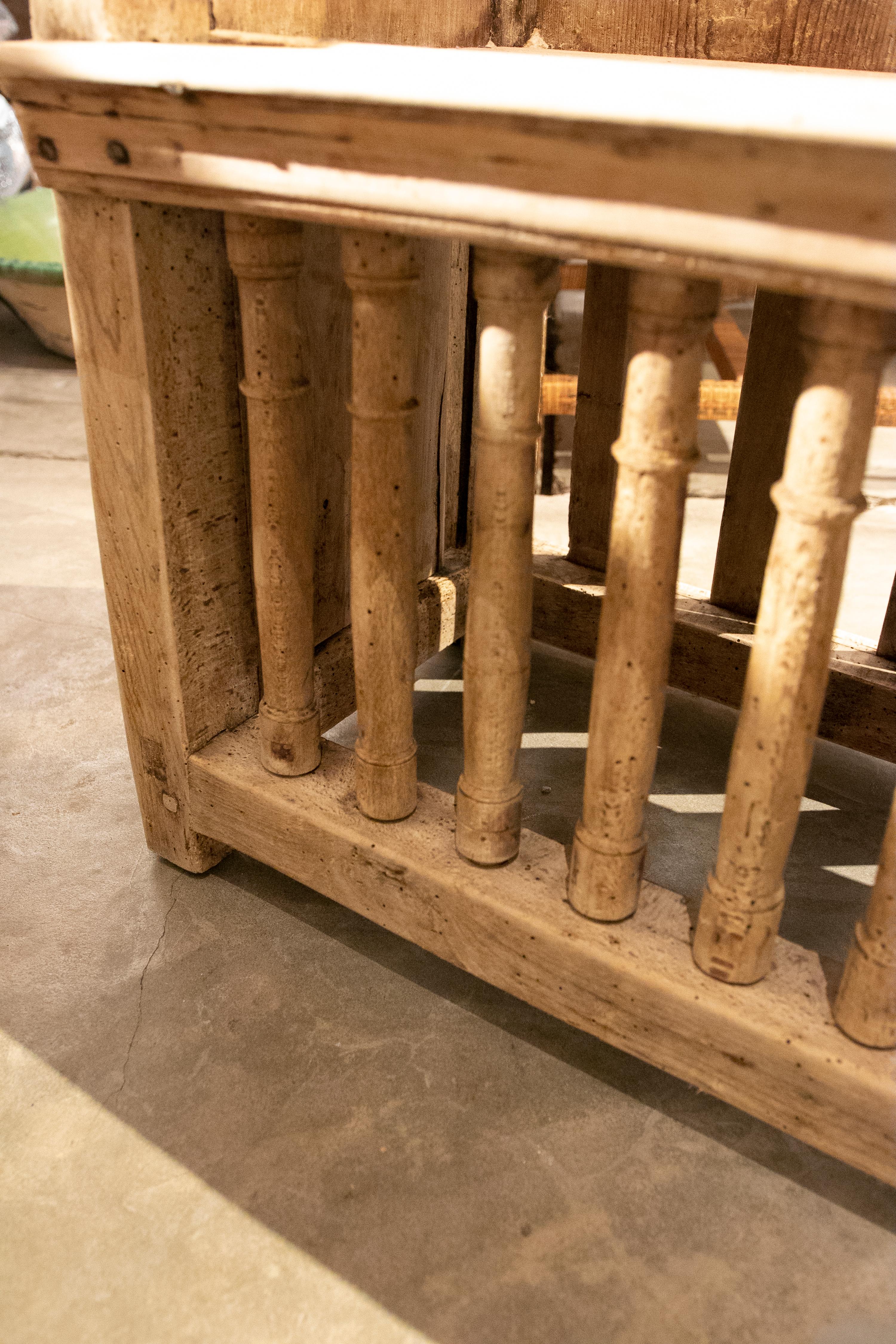 19th Century Wooden Bench in Its Natural Colour with Balusters at the Bottom For Sale 1
