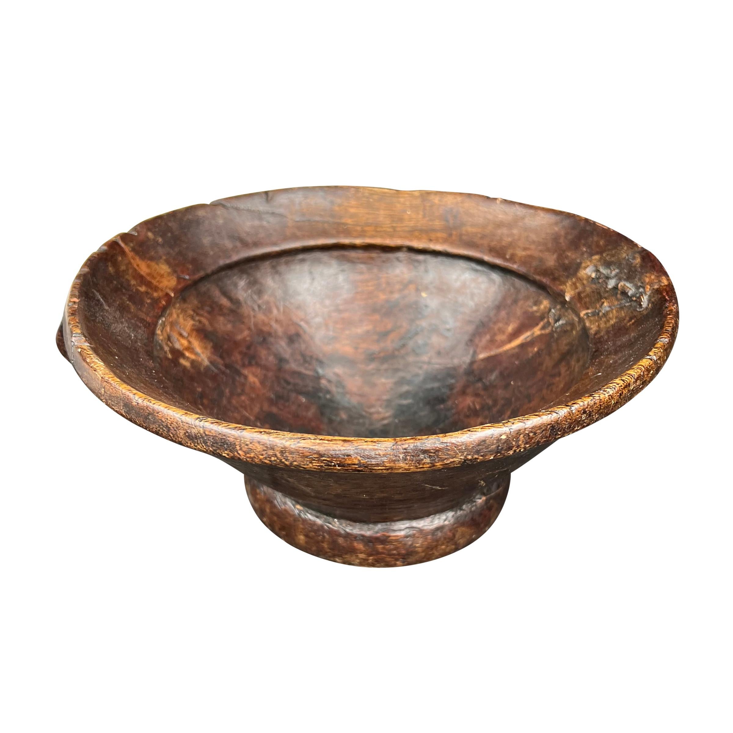 Hand-Carved 19th Century Wooden Bowl For Sale