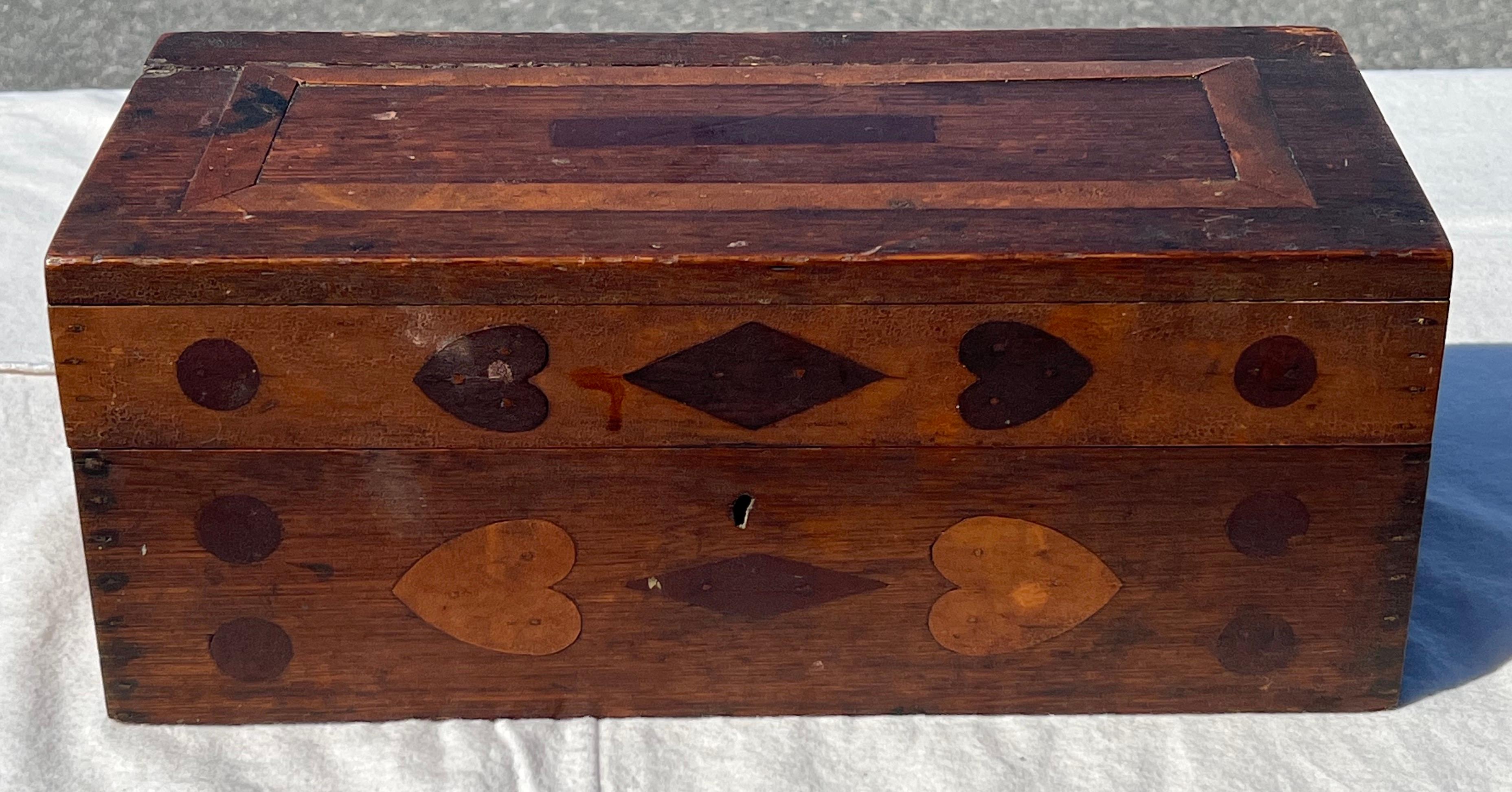 19th Century Wooden Box with Inlaid Decoration In Good Condition For Sale In Nantucket, MA