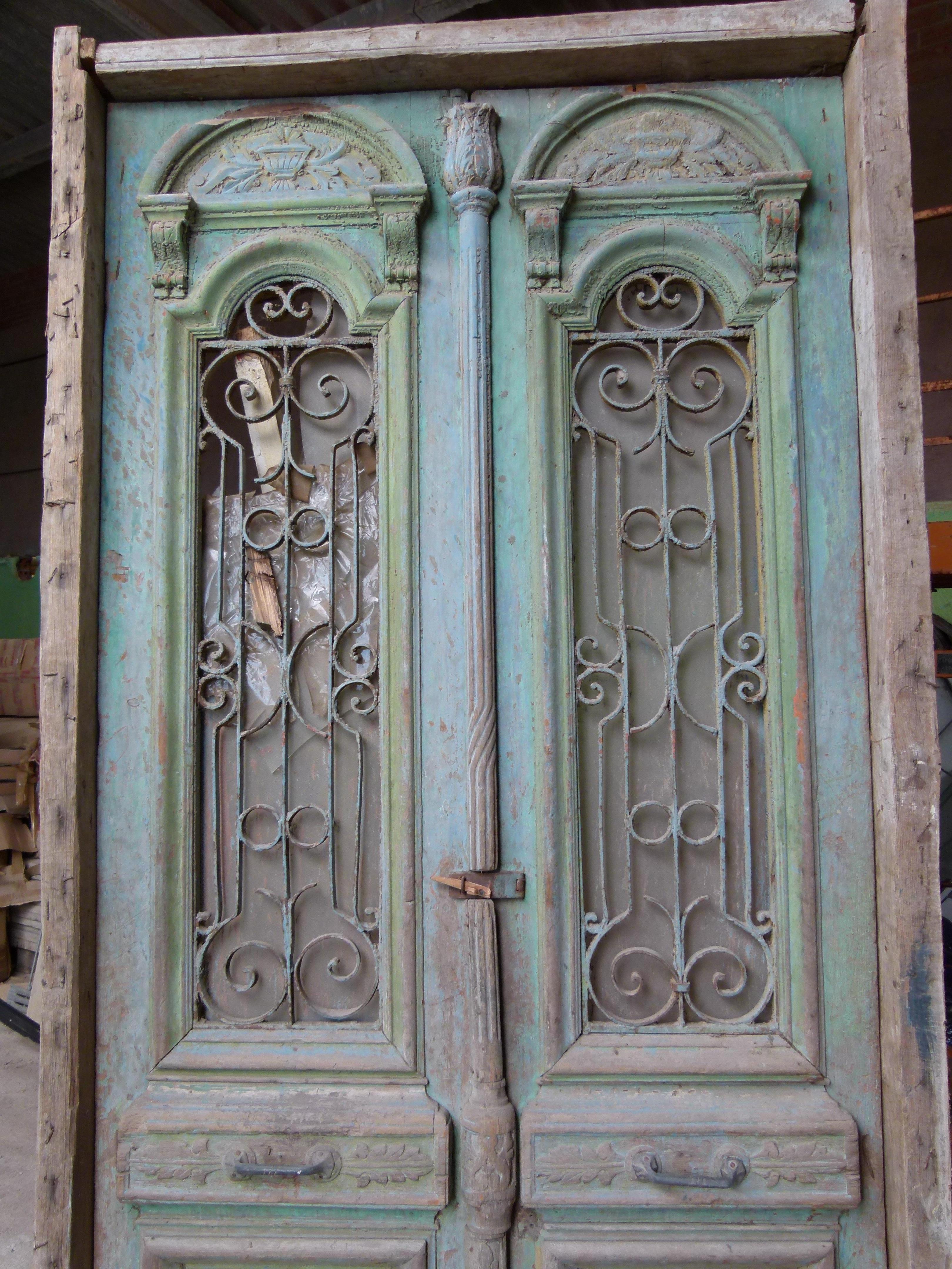 antique double front doors