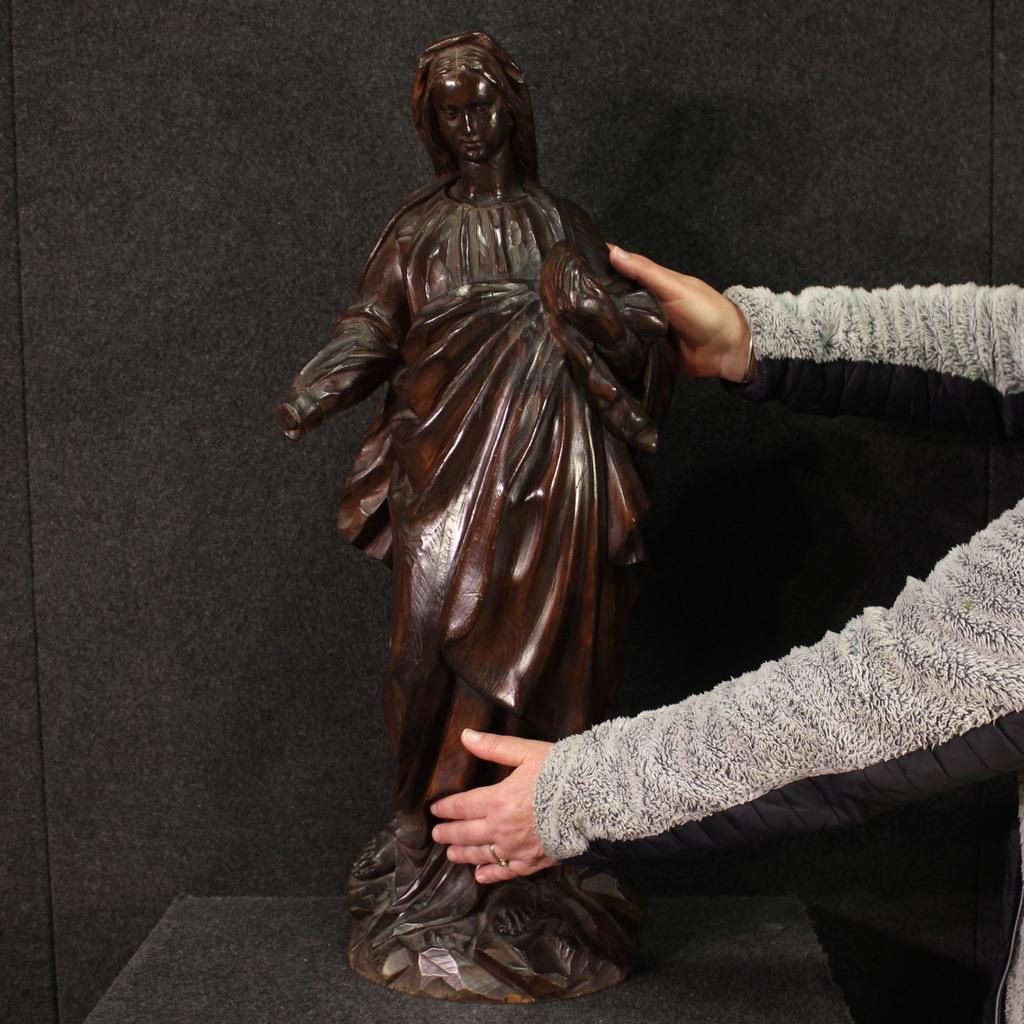 19th Century Wooden French Religious Sculpture Madonna, 1850 For Sale 8