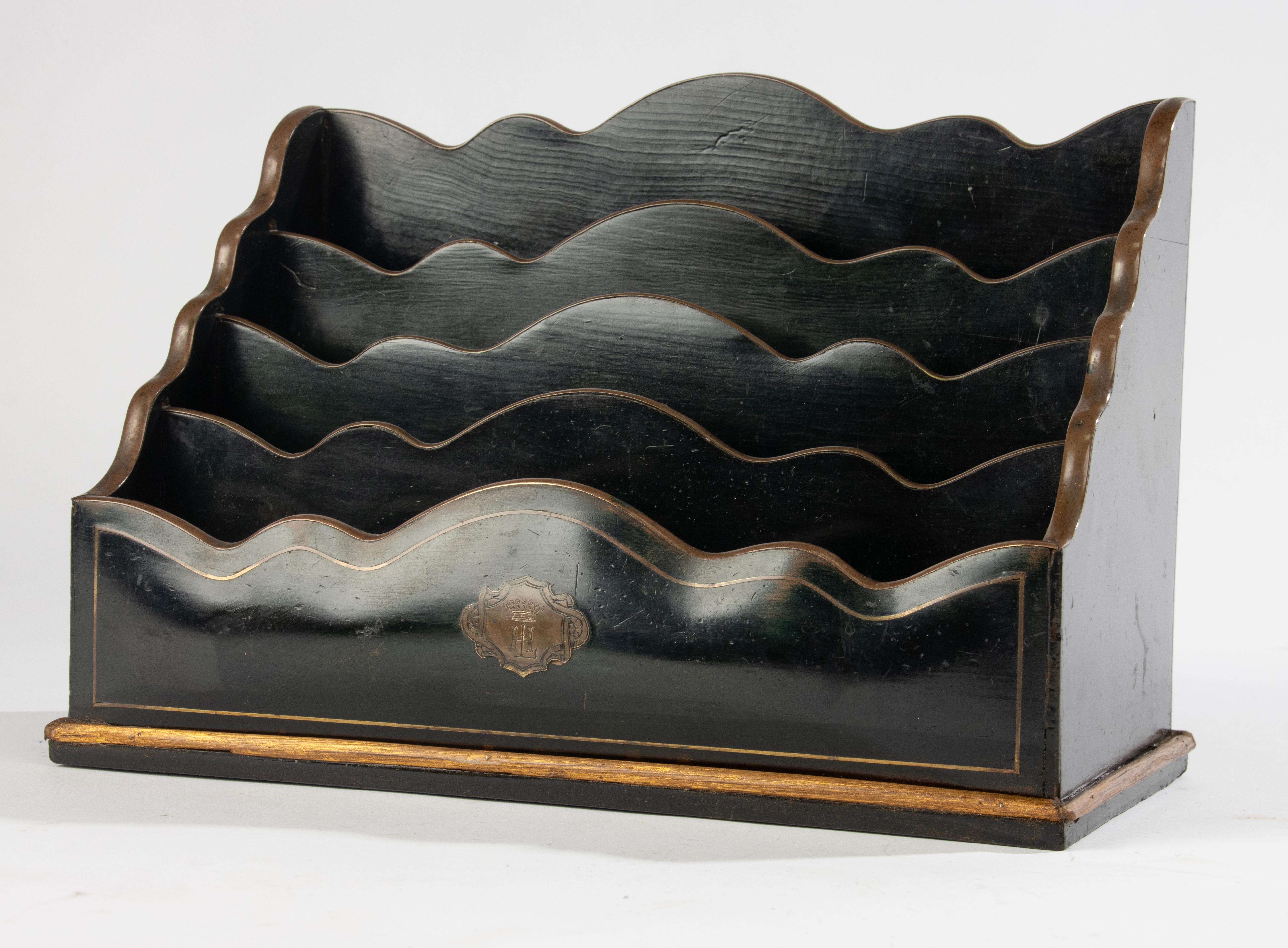 19th Century Wooden Letter Rack - Napoleon III For Sale 8