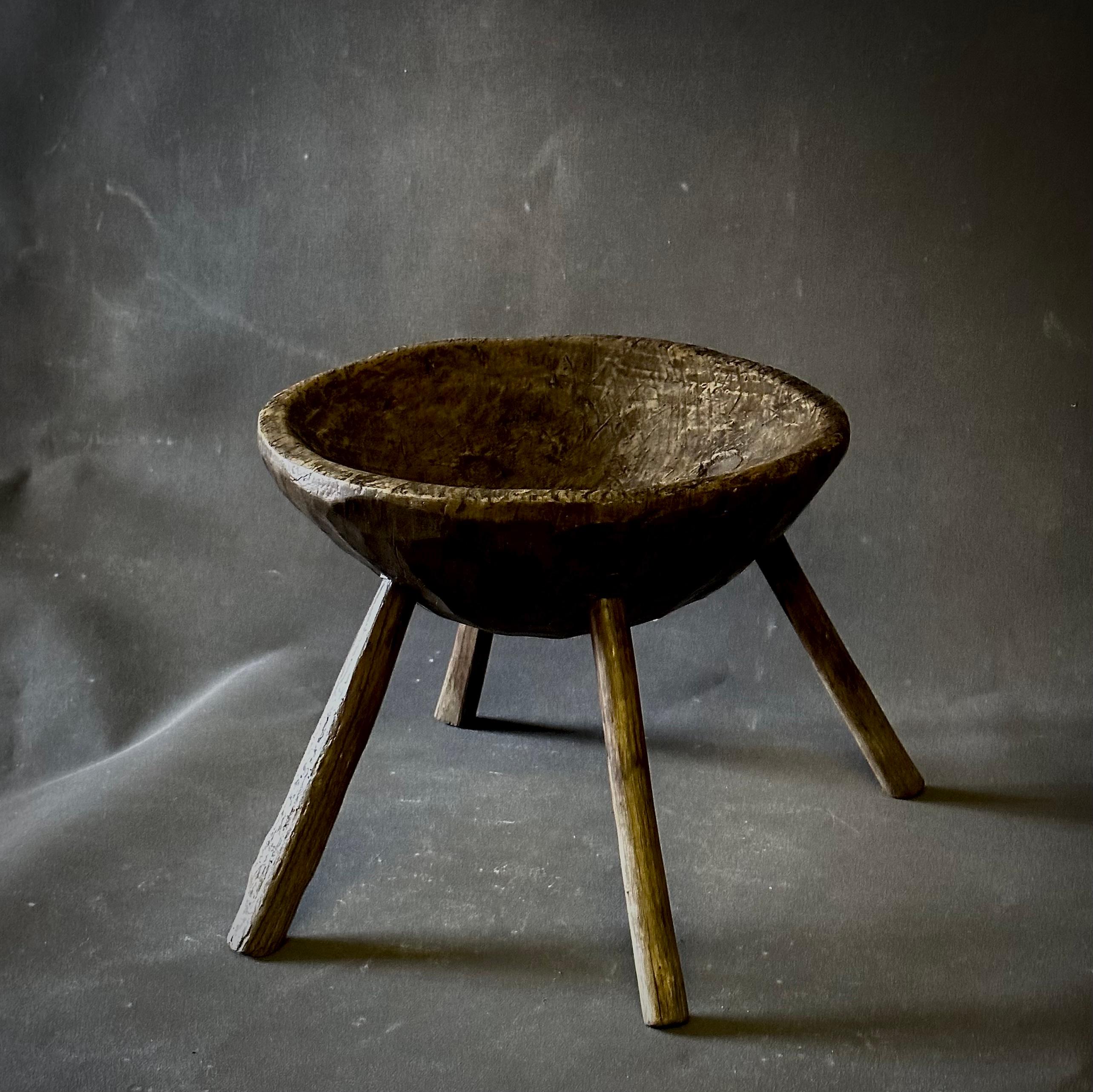 19th Century Wooden Milking Stool  In Good Condition In Los Angeles, CA