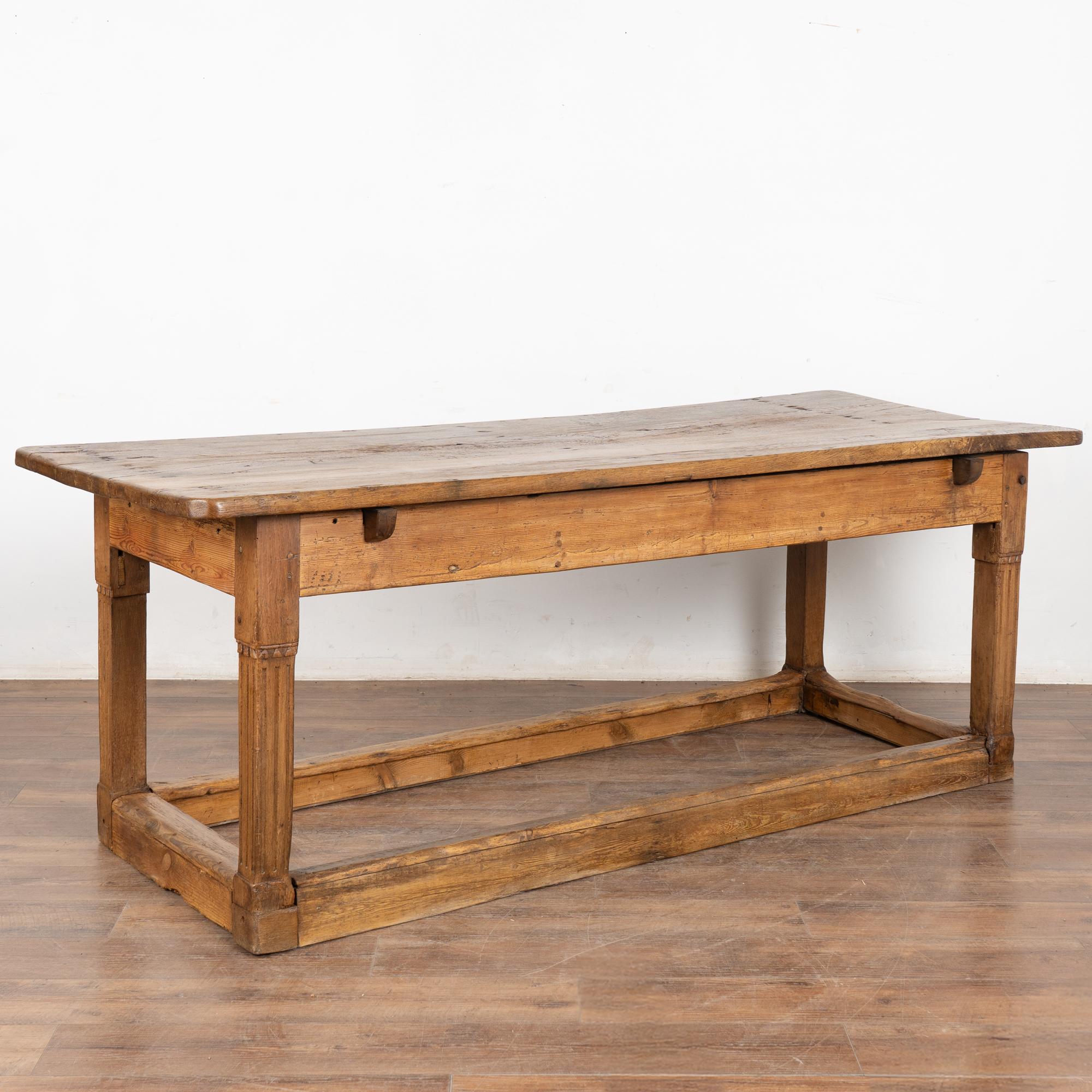 Console de table de travail du Danemark du 19e siècle en vente 8