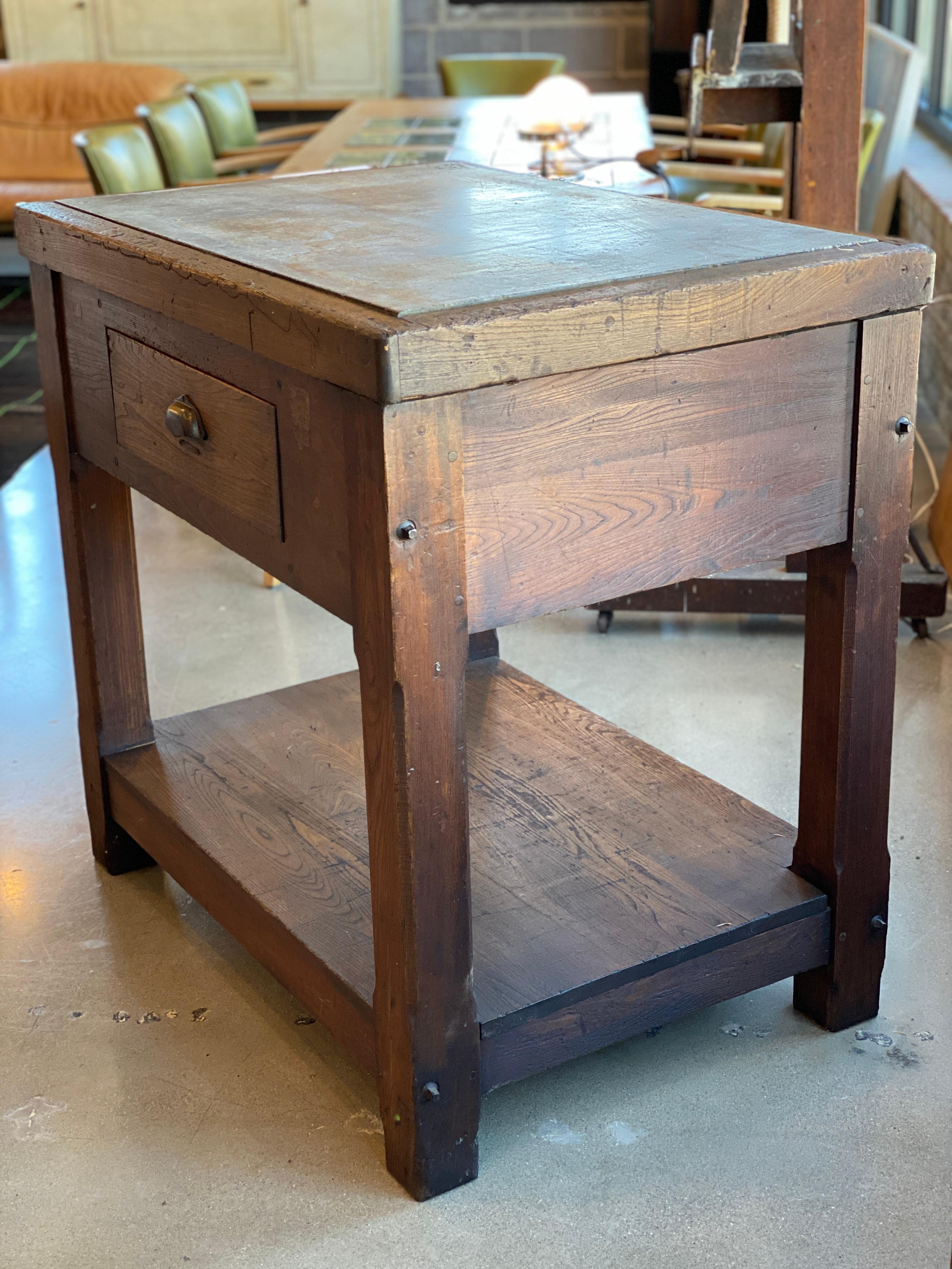 19th Century Work Table in Oak and Soapstone 5