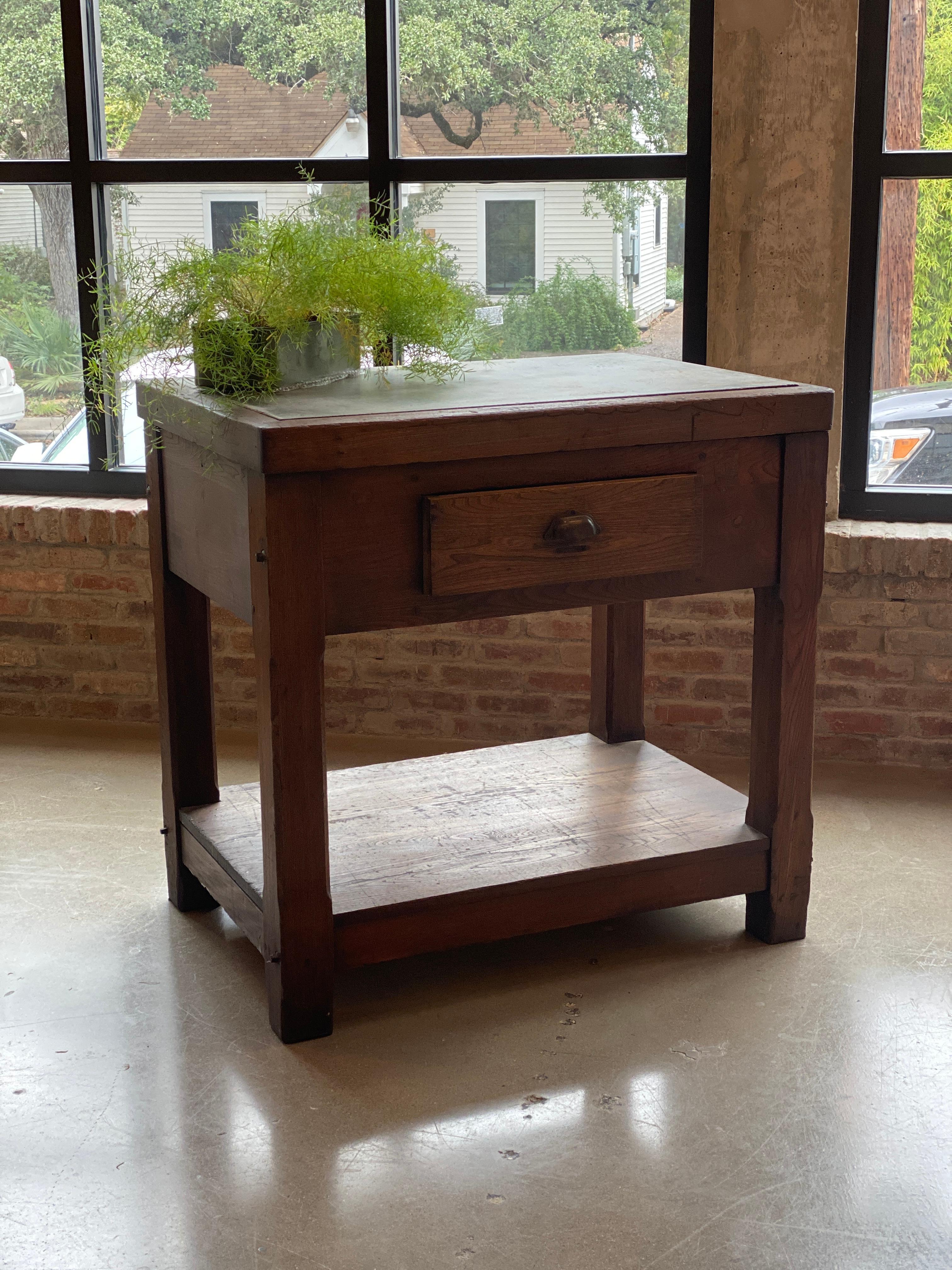 19th Century Work Table in Oak and Soapstone 9