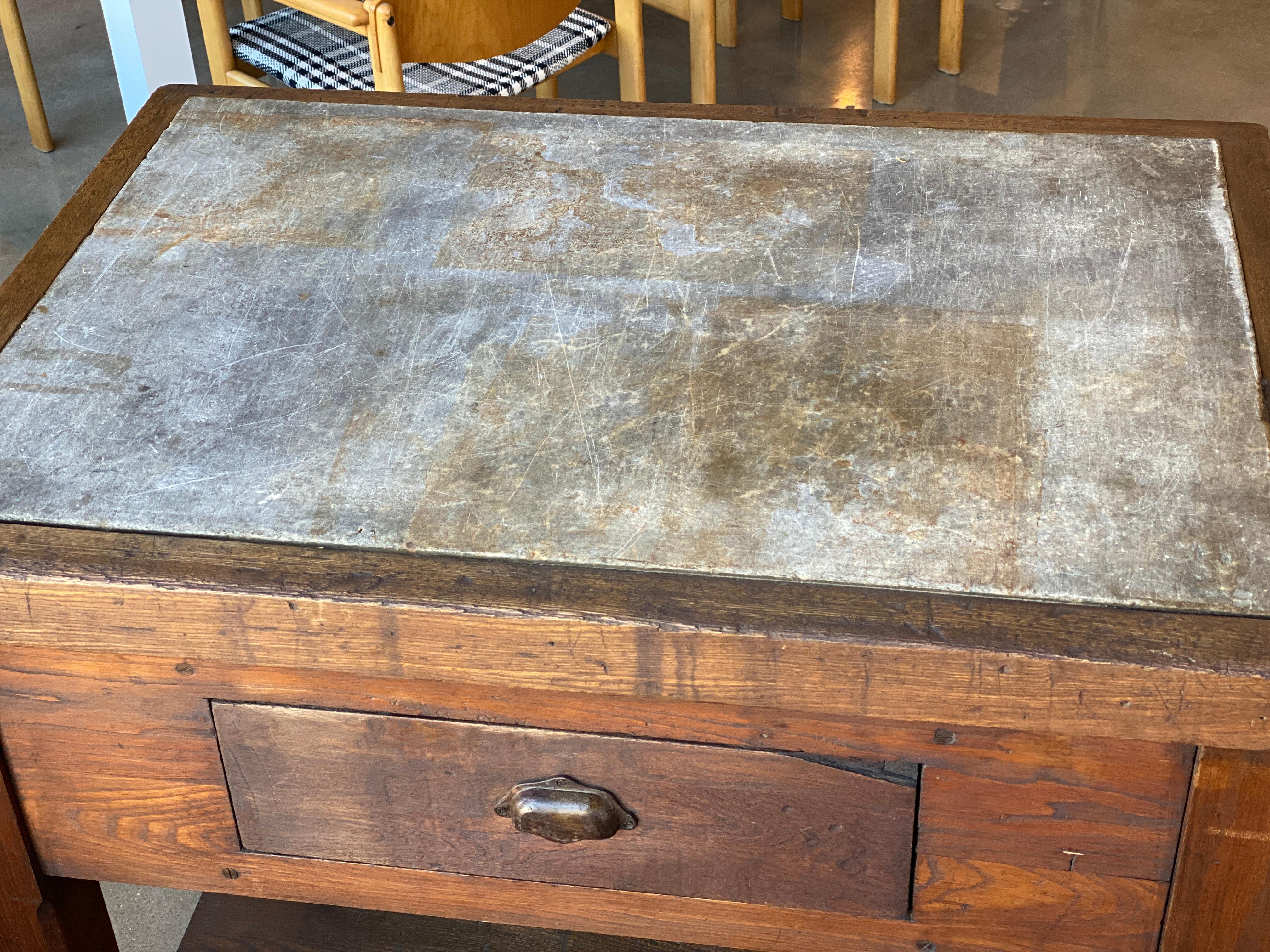 19th Century Work Table in Oak and Soapstone 1