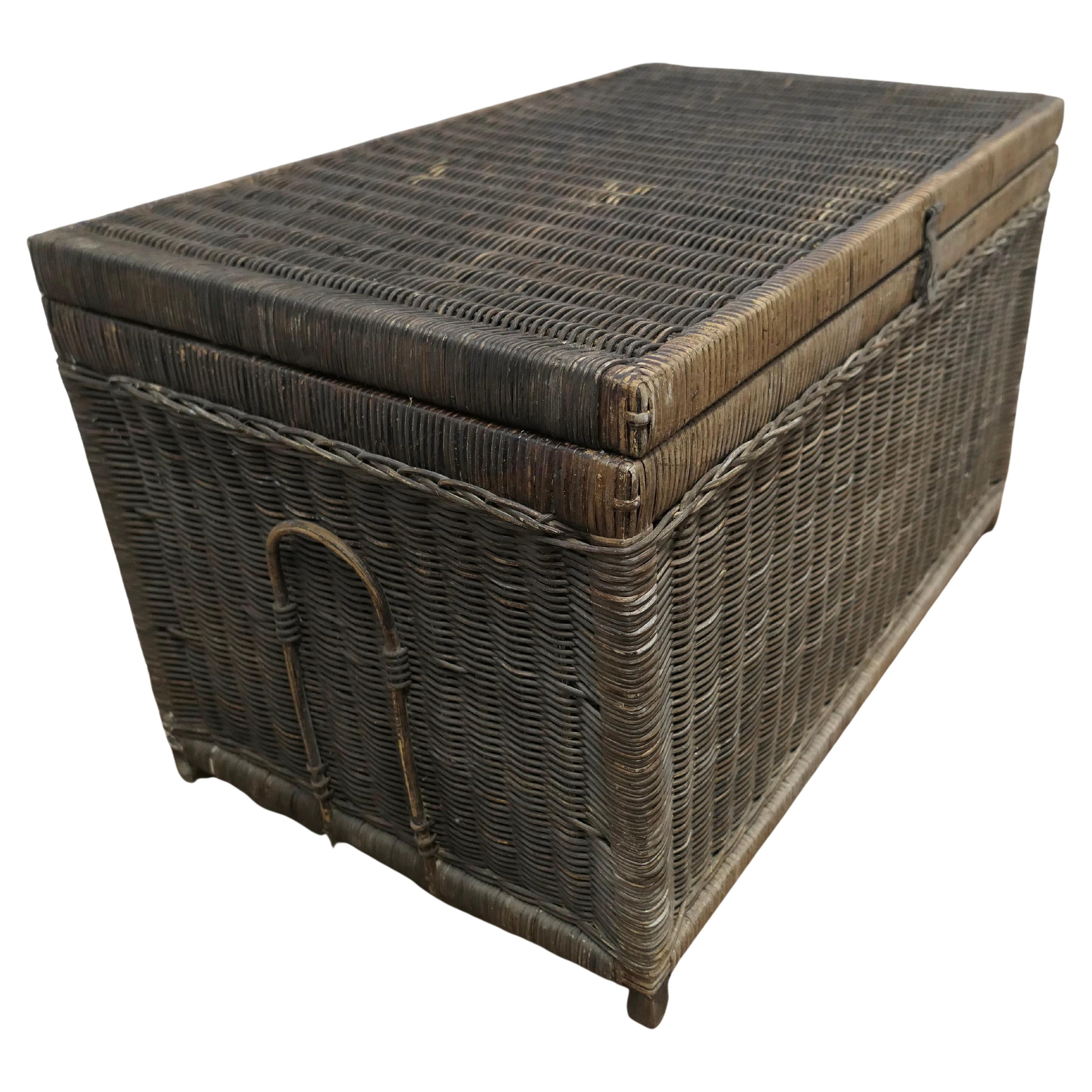 19th Century Woven Wicker Vintage Travel Chest