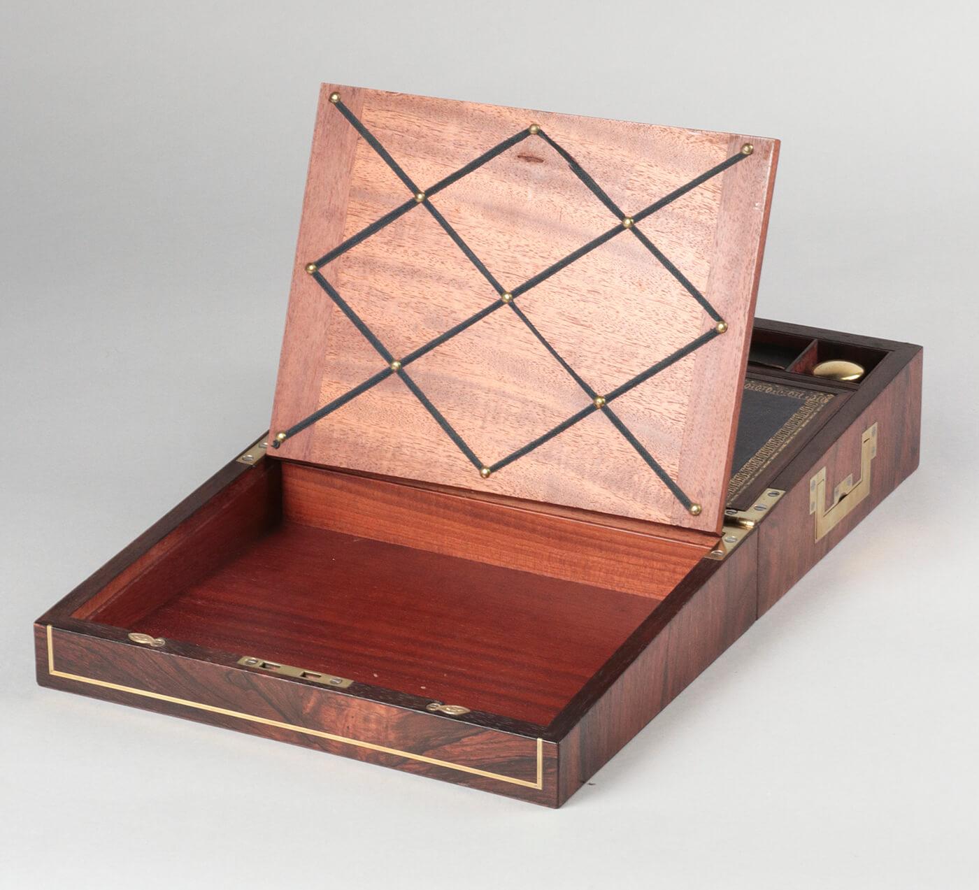 Veneer 19th Century Writing Slope by Edwards Made of Mahogany with Brass Inlays