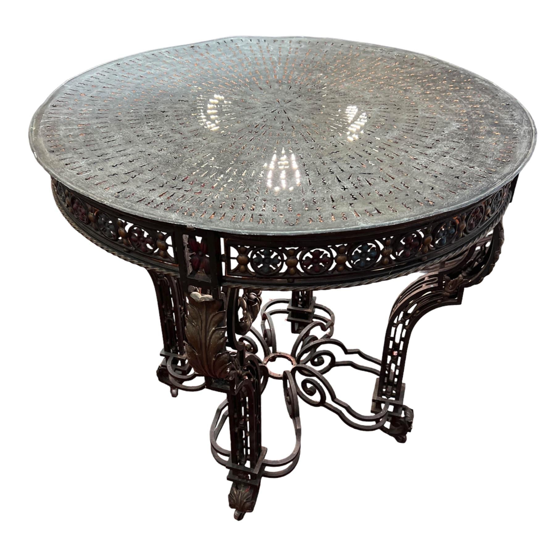19th Century Wrought Iron 32 Inch Round Table With Built-In Light For Sale 3