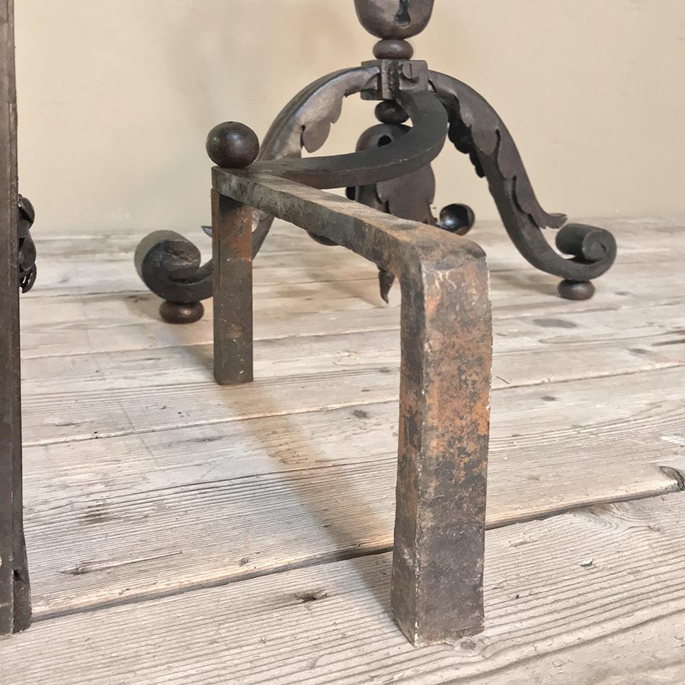 19th Century Wrought Iron Andiron & Firebox Set For Sale 5