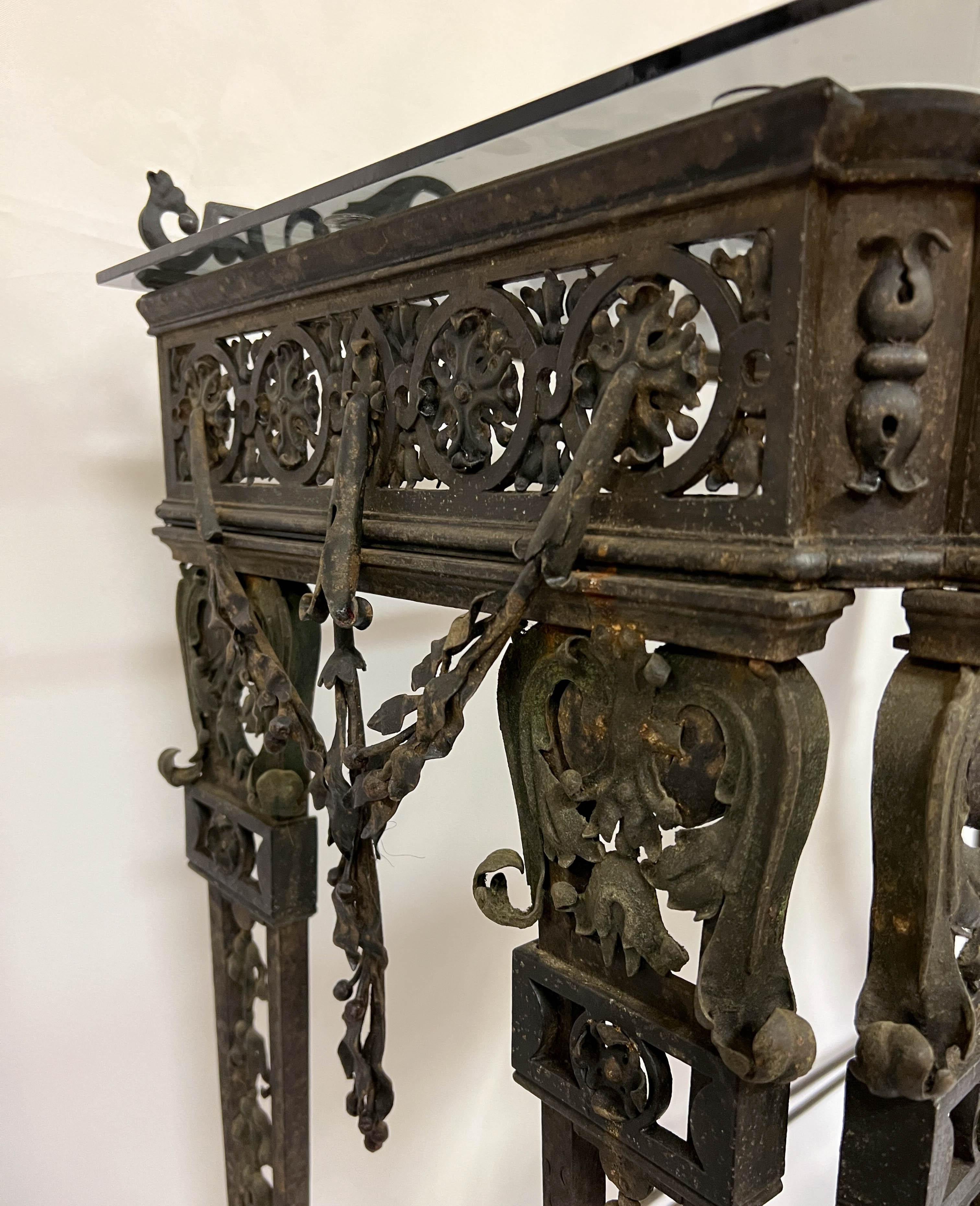 Table console en fer forgé du 19ème siècle en vente 9